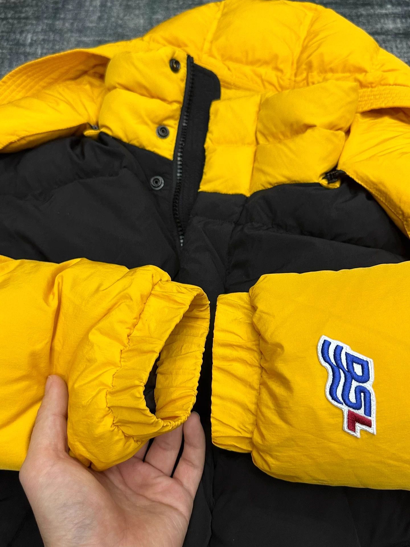 Diesel Diesel 22fw black&yellow colorblocked hooded puffer jacket M Size US M / EU 48-50 / 2 - 5 Thumbnail