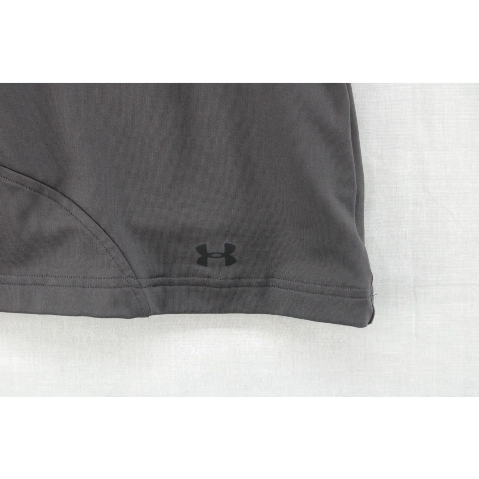Under Armour Under Armour Hoodie Womans Small Gray Fitted Cold Gear Pullover Woven Gym Training Size S / US 4 / IT 40 - 2 Thumbnail