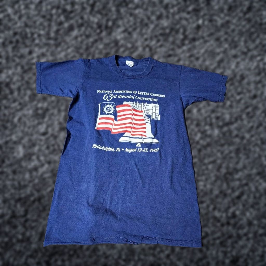 Vintage VINTAGE Windjammer T-Shirt Shirt Men S Blue 2002 NALC Convention USA 90s Retro Distressed Size US S / EU 44-46 / 1 - 1 Thumbnail