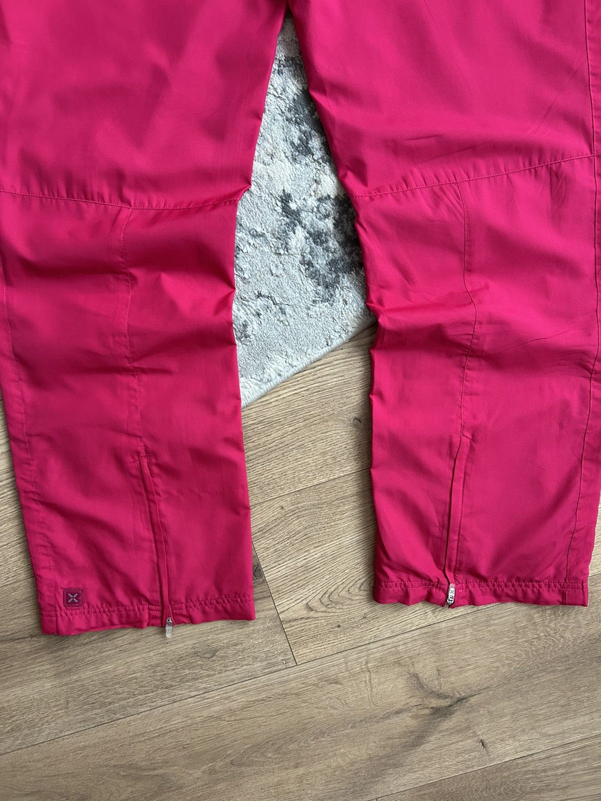 Nike Nike Vintage 2000’s Women’s Pink mini swoosh pants size M Size 28" / US 6 / IT 42 - 11 Thumbnail