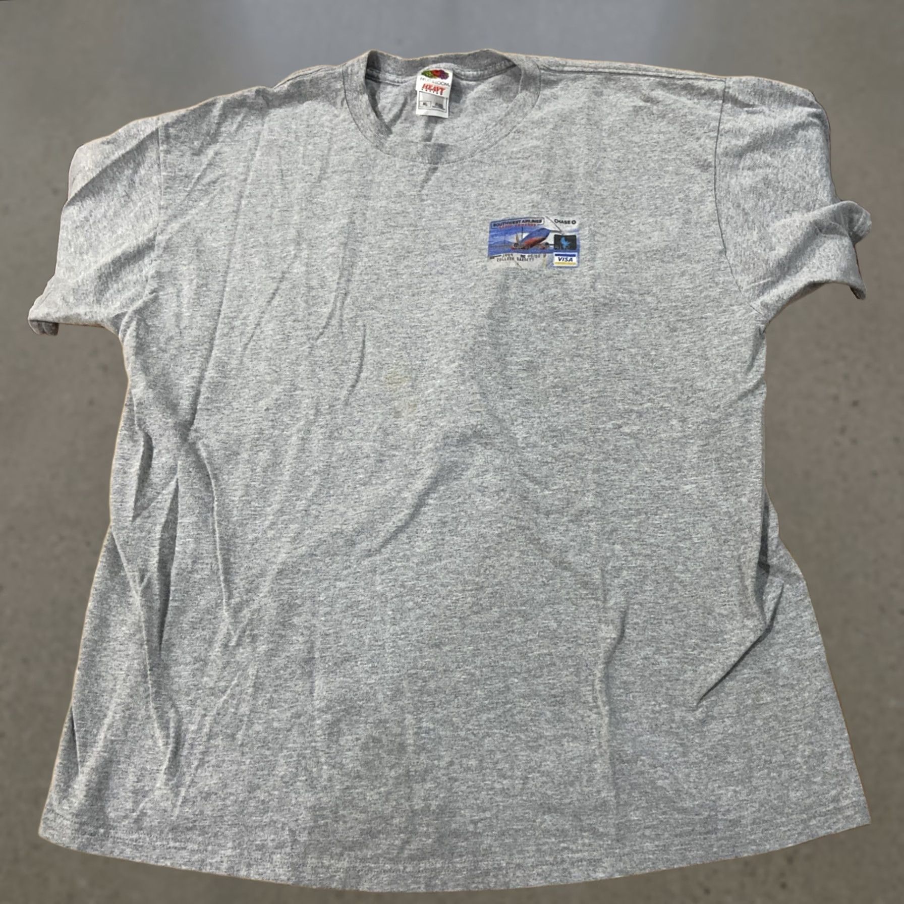 Fruit Of The Loom VINTAGE Chase Bank Credit Card T Shirt XL Gray Short Sleeve Men XL USA USA Chase Bank Credit Card Theme T-Shirt Size US XL / EU 56 / 4 - 1 Thumbnail