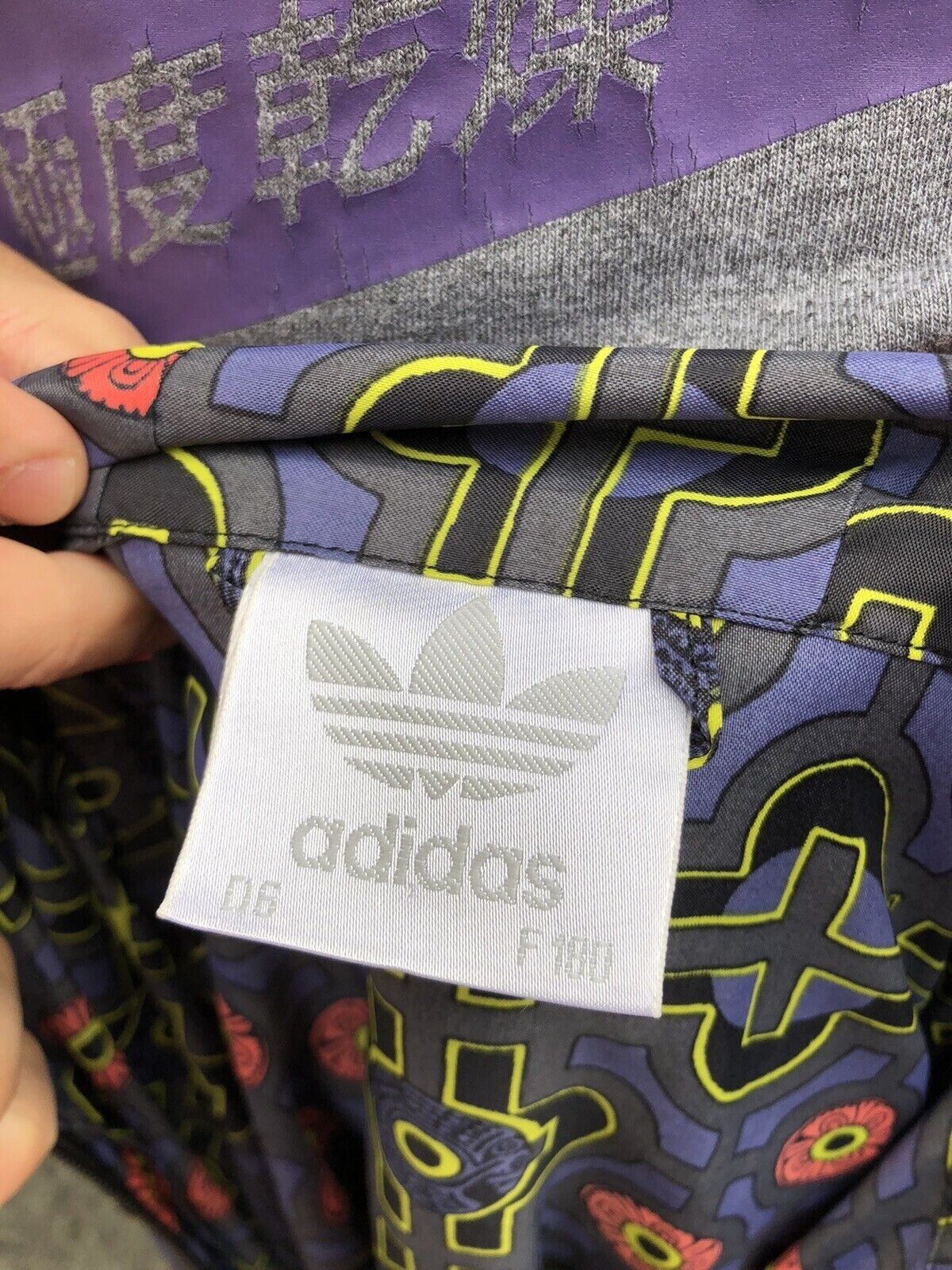 Adidas VINTAGE 1990s 90s CRAZY ADIDAS JACKET RAINCOAT AZTEC NYLON Size US M / EU 48-50 / 2 - 9 Thumbnail