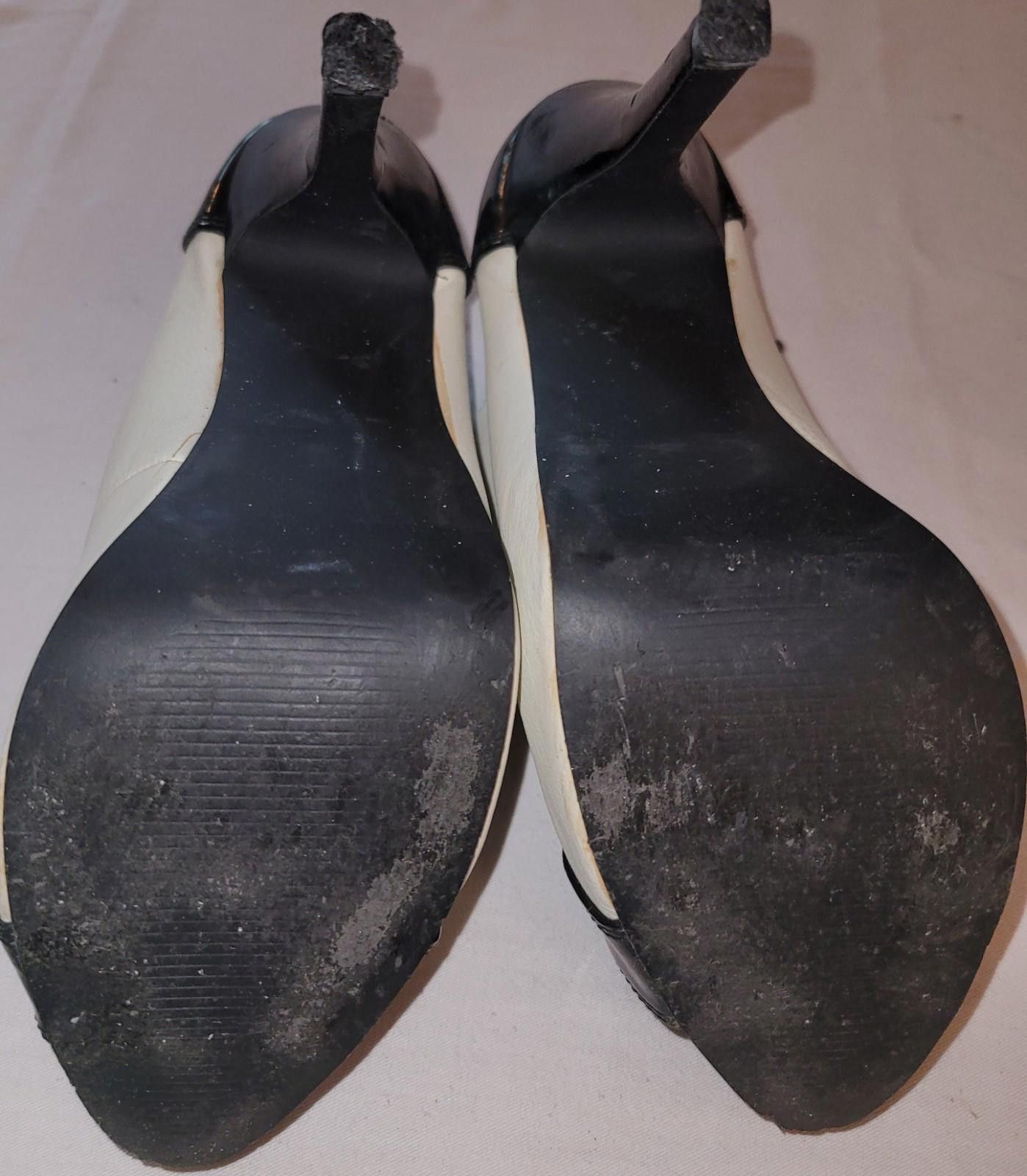 Designer Qupid women's size 7 two tone peep toe 5'' heels Size US 7 / IT 37 - 4 Thumbnail