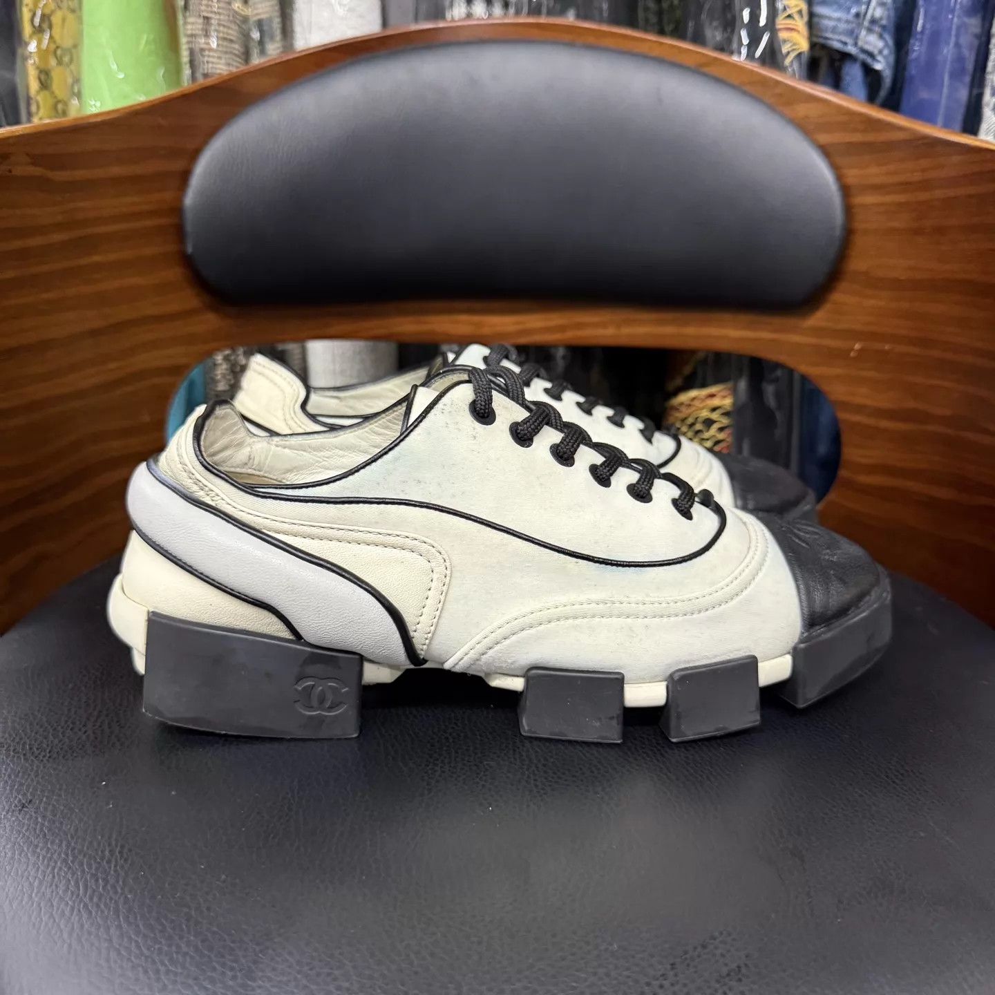 Chanel Chanel Black & White Moon Sneakers 36.5 Excellent Size US 6 / IT 36 - 4 Thumbnail