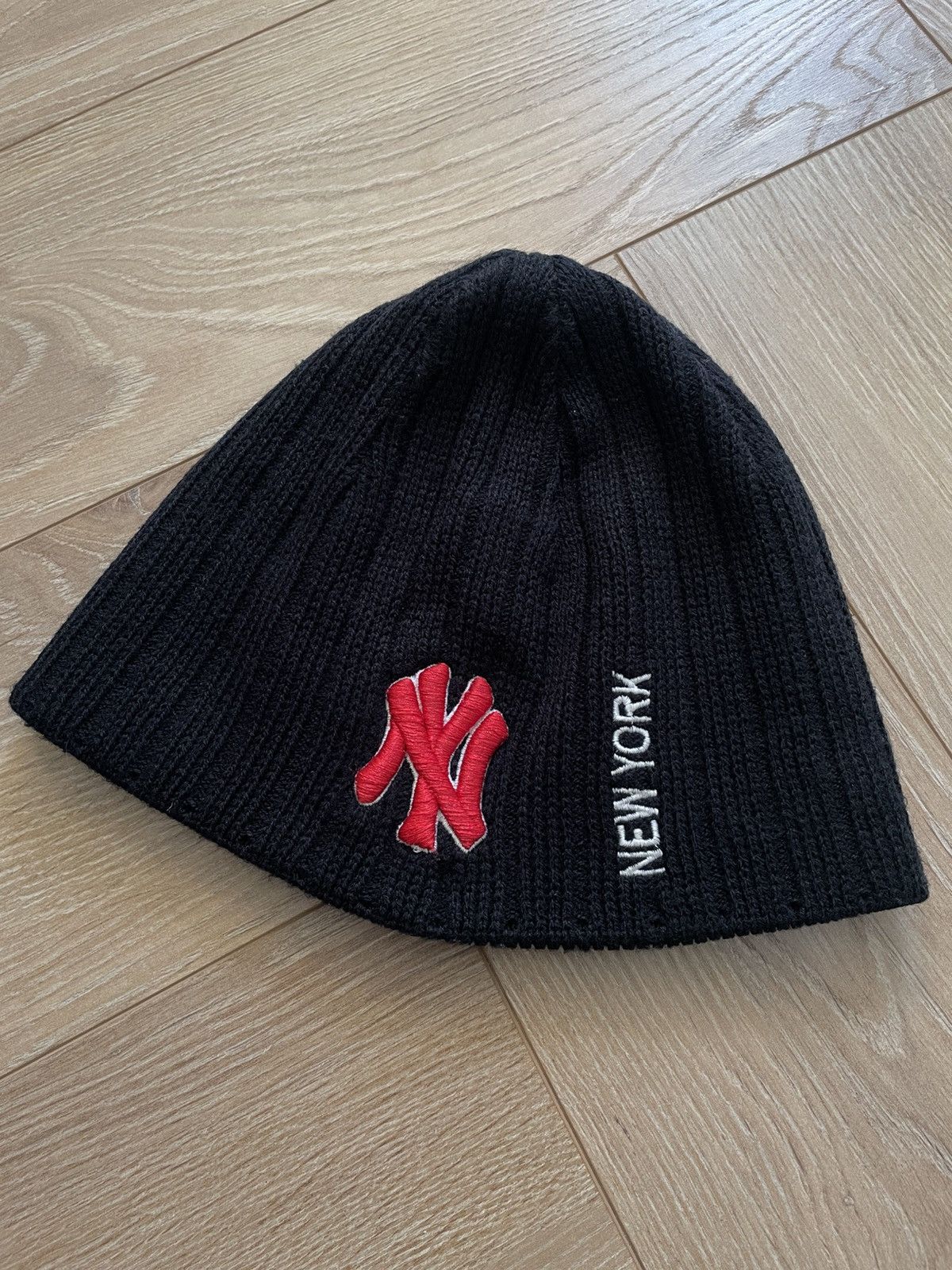 Vintage Retro 00s New York Yankees Black Beanie Hat Hiphop Rap Skate Size ONE SIZE - 3 Thumbnail