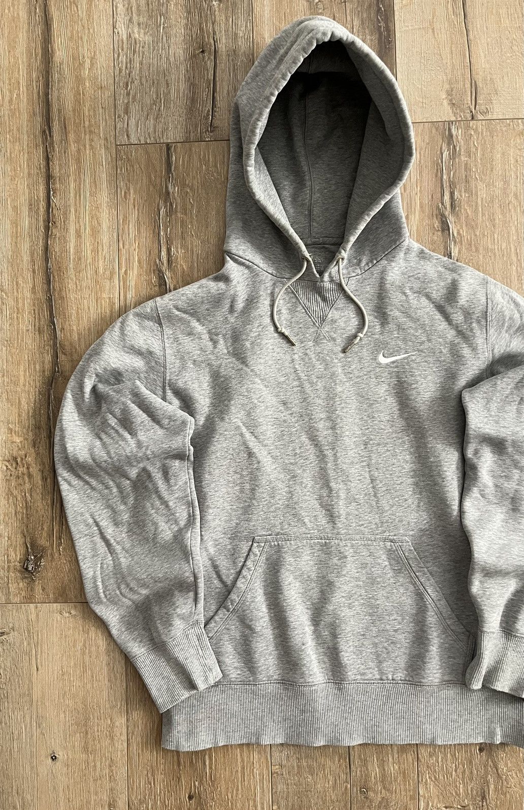Nike × Vintage NIKE Y2K SWOOSH HOODIE Size US L / EU 52-54 / 3 - 3 Thumbnail