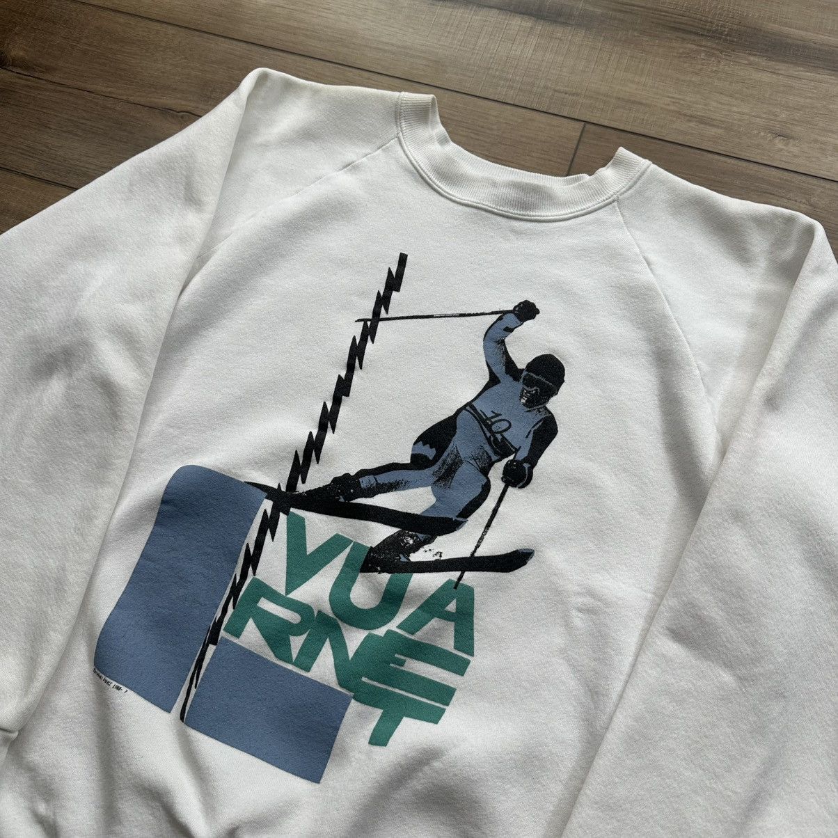 Other Vintage 1988 Vuarnet France Ski Graphic Crewneck Sweatshirt Size US L / EU 52-54 / 3 - 4 Thumbnail