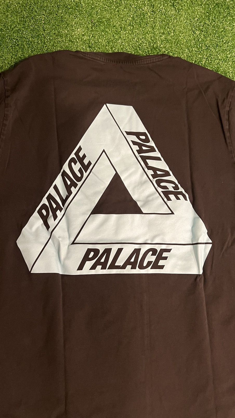 Palace Palace Tri-Ferg “Tri-To-Help” T-Shirt Size US L / EU 52-54 / 3 - 4 Thumbnail