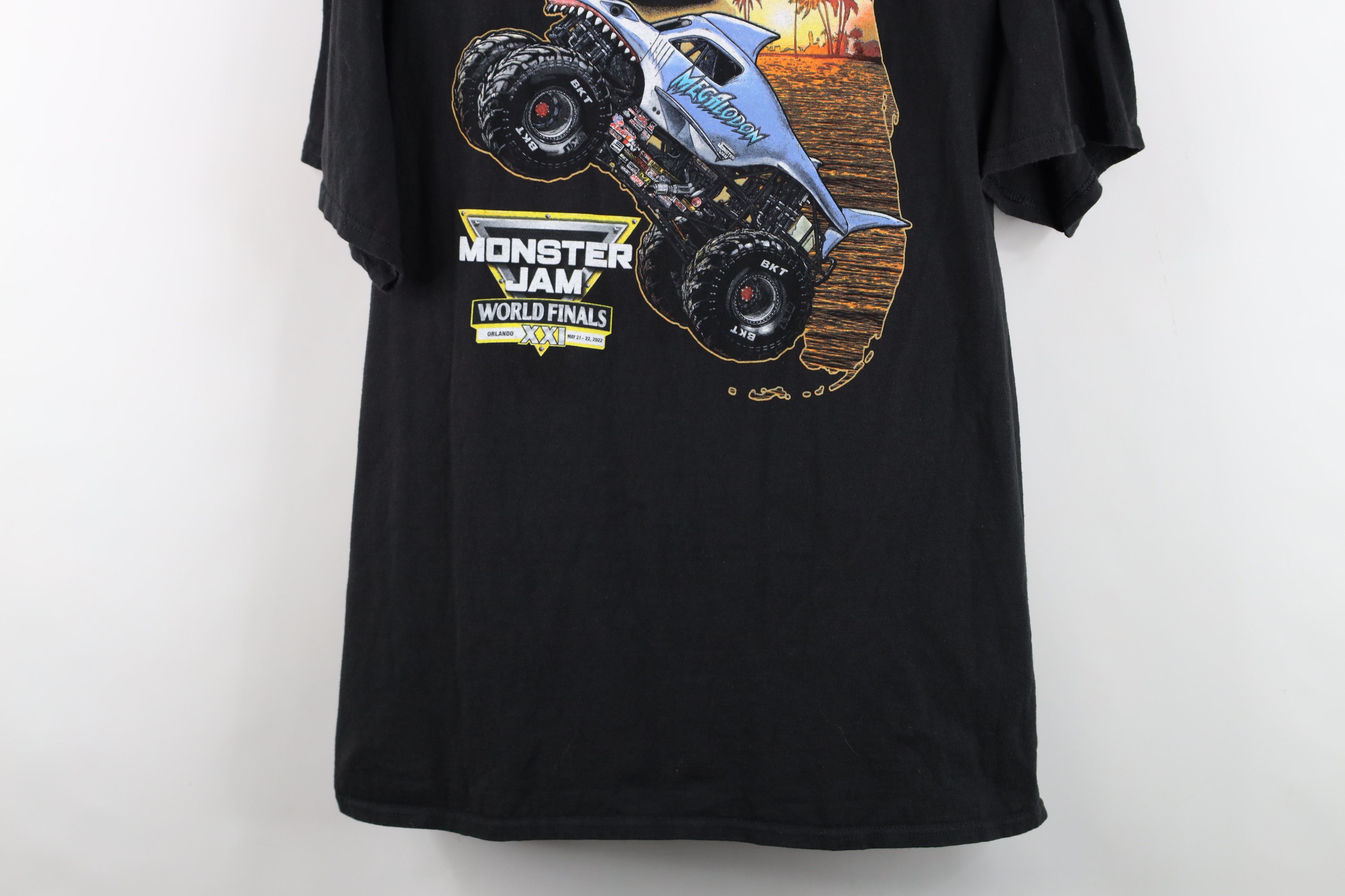 Vintage Y2K Monster Jam World Finals Megalodon Monster Truck T-Shirt Size US XXL / EU 58 / 5 - 3 Thumbnail
