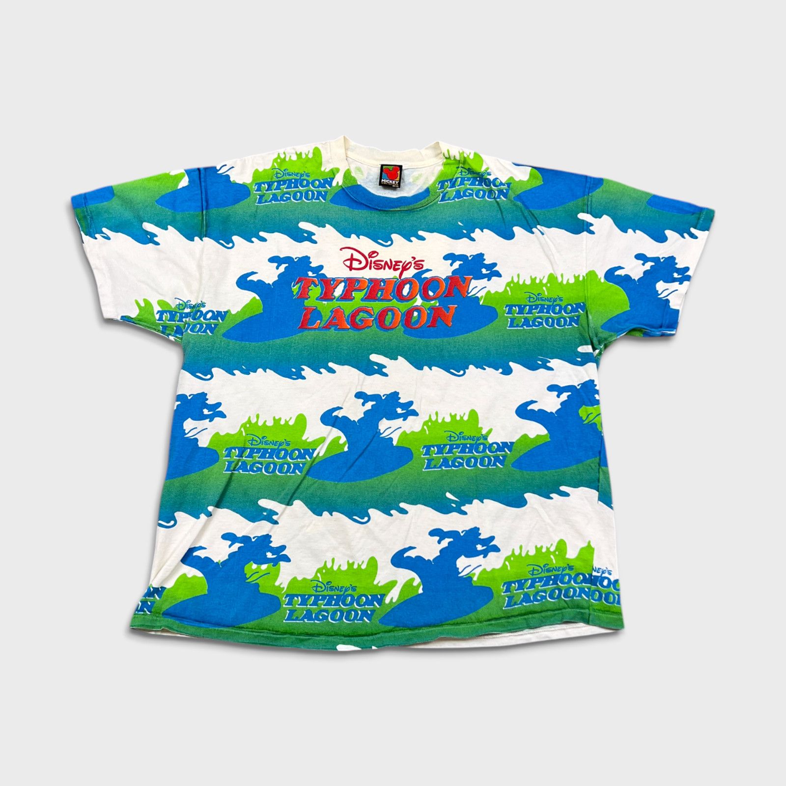Disney × Mickey Mouse × Vintage 90s Disney World Typhoon Lagoon T Shirt XL AOP Stitched Tee Size US XL / EU 56 / 4 - 1 Thumbnail