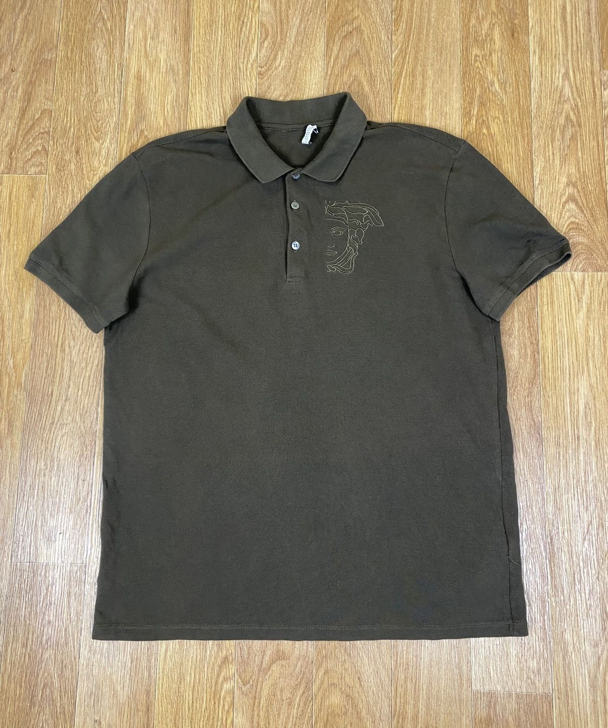 Versace Versace Medusa big face logo Khaki Polo T-shirt Size US XL / EU 56 / 4 - 1 Thumbnail