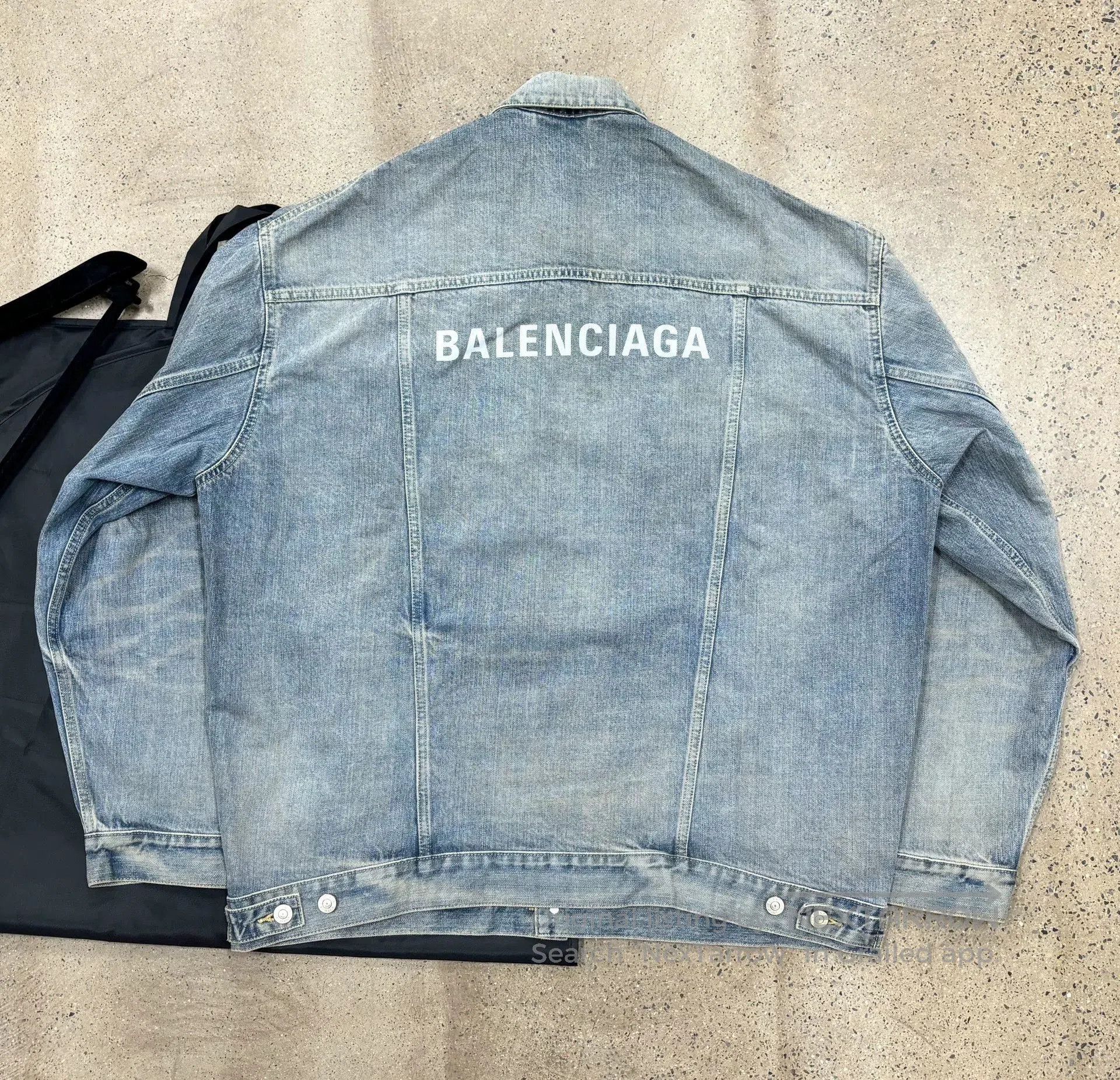 Balenciaga Balenciaga Classic Denim Jacket with Reflective Logo. Size US L / EU 52-54 / 3 - 2 Thumbnail