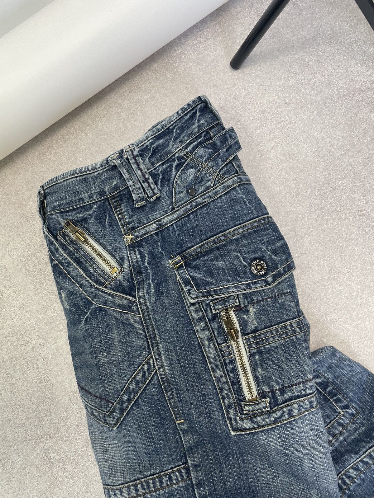 Vintage Jeans Dirty Pants faded crash denim thrashed y2k distressed Size US 30 / EU 46 - 4 Thumbnail
