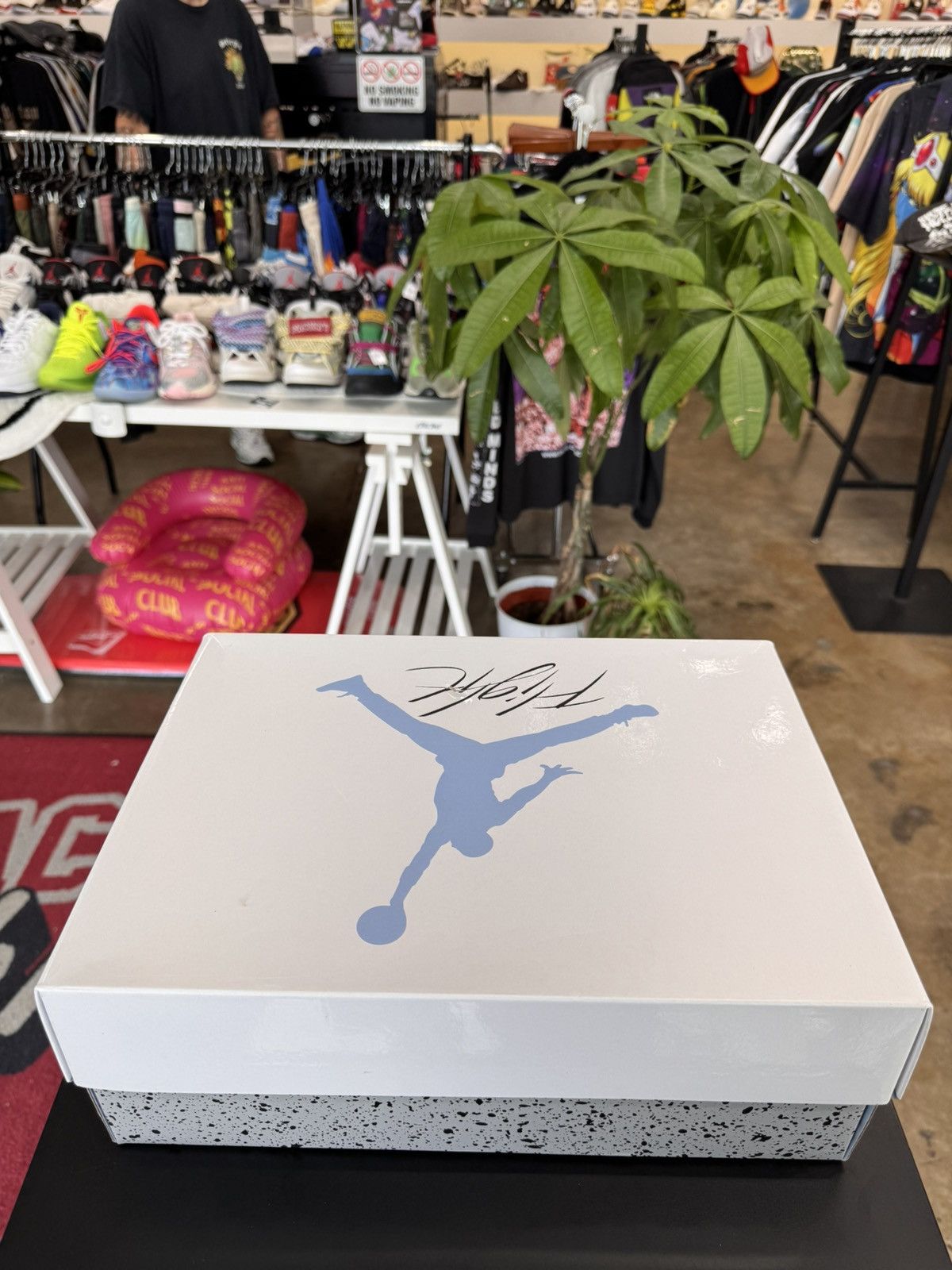 Jordan Brand Air Jordan 4 University Blue Size 9 (2021) Size US 9 / EU 42 - 15 Thumbnail