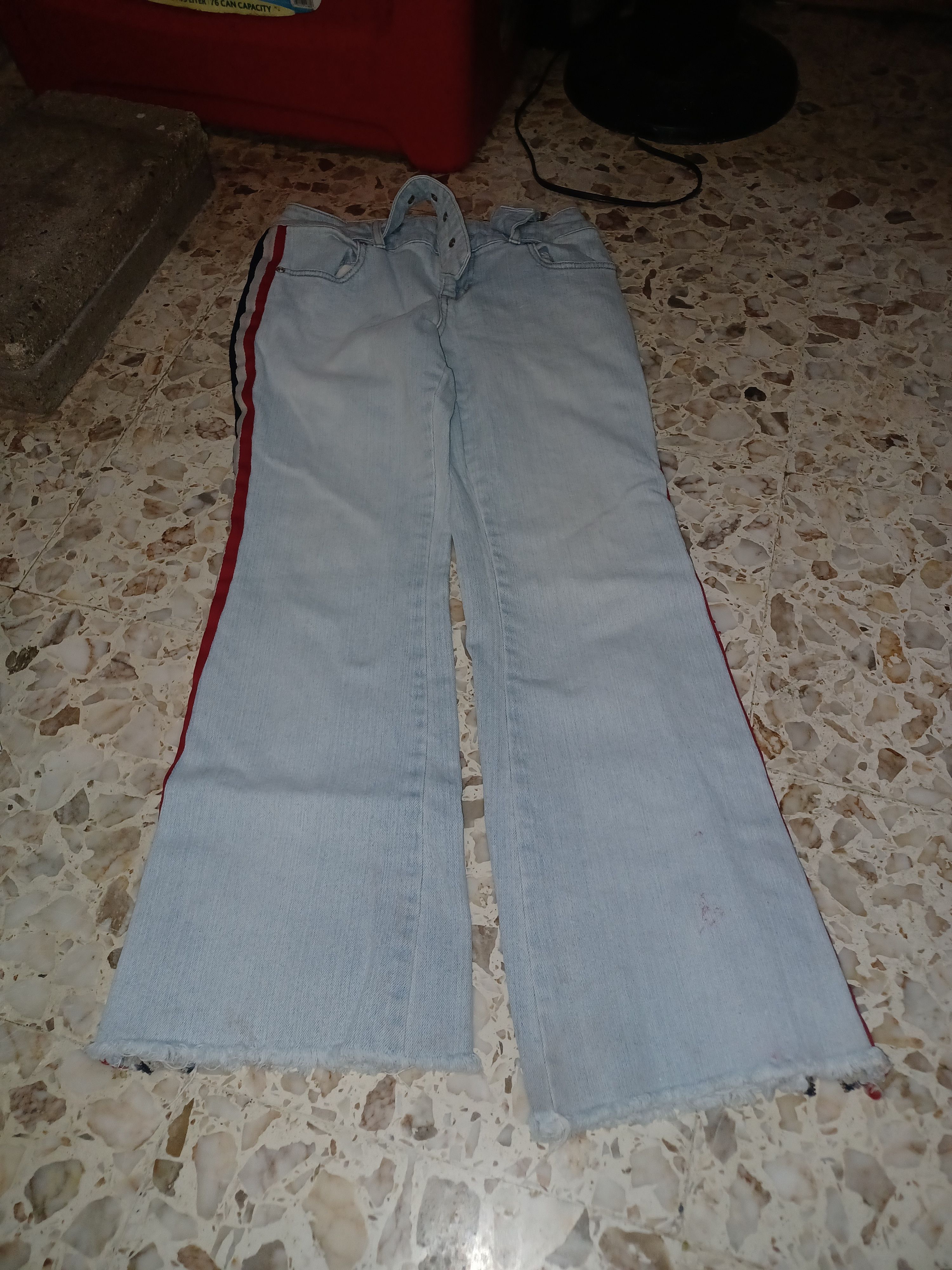 Other Canyon River Blues Junior Women's Blue Jeans SZ 5 Size 27" / US 4 / IT 40 - 1 Thumbnail