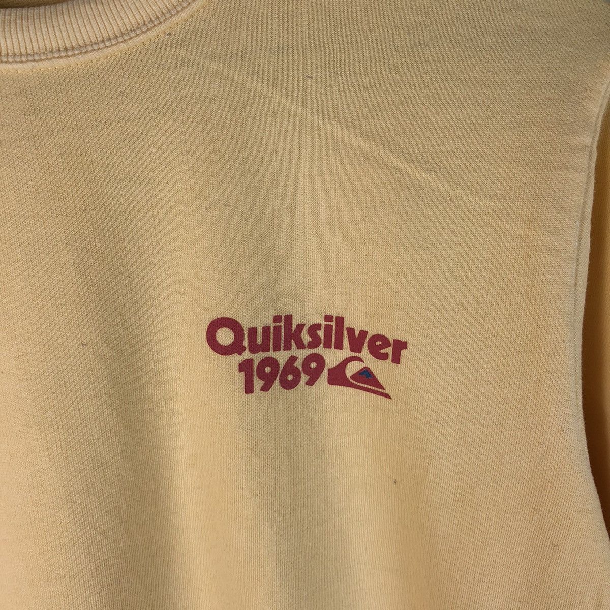 Quiksilver Quiksilver vintage Yellow Sweatshirt #7463 Size US M / EU 48-50 / 2 - 9 Thumbnail