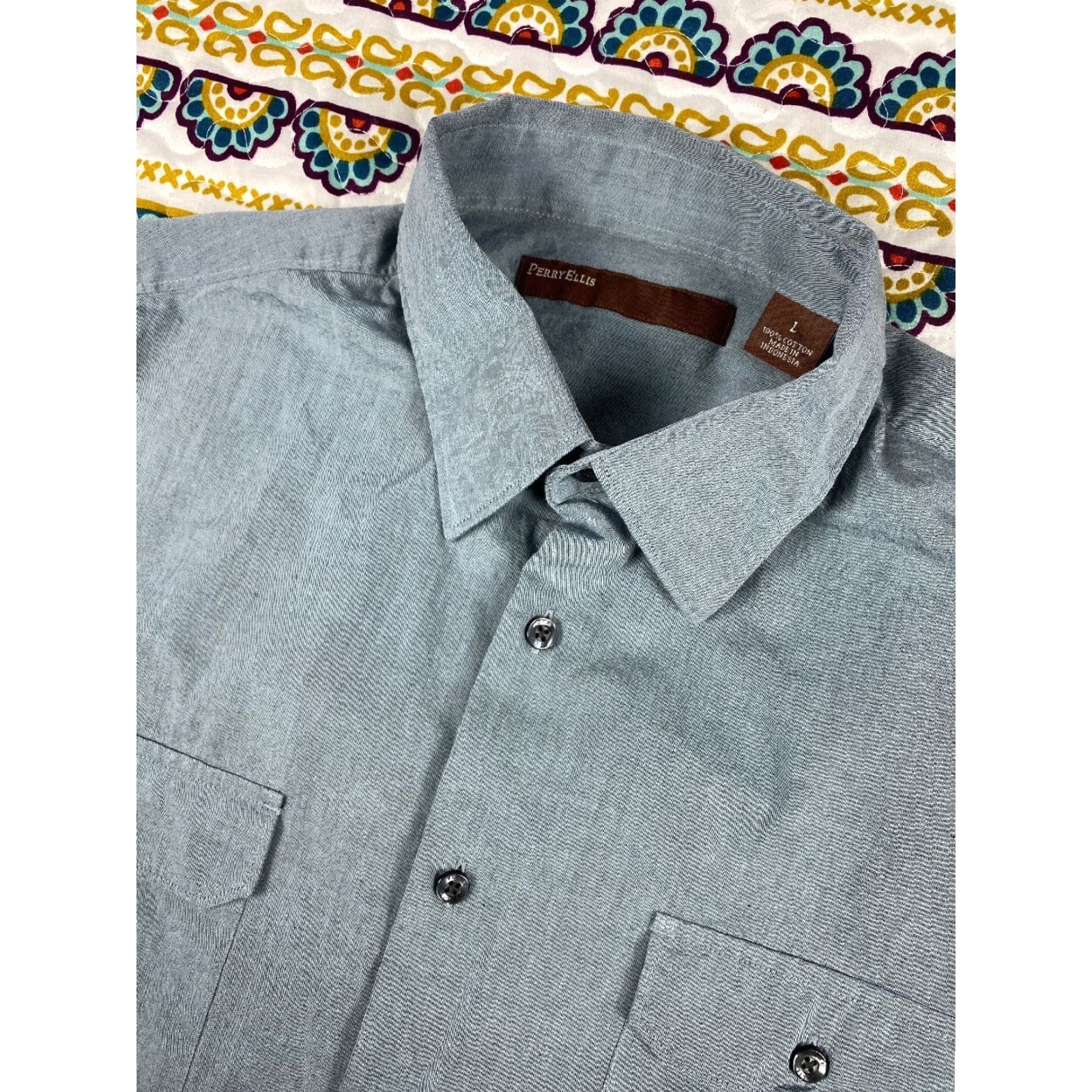 Perry Ellis Perry Ellis Mens Long Sleeve Dress Shirt Button-Up Sz L Gray Chest Pockets Shirt Men Long Sleeve Gray Pockets Classic Dress Shirt Size 42R - 3 Thumbnail