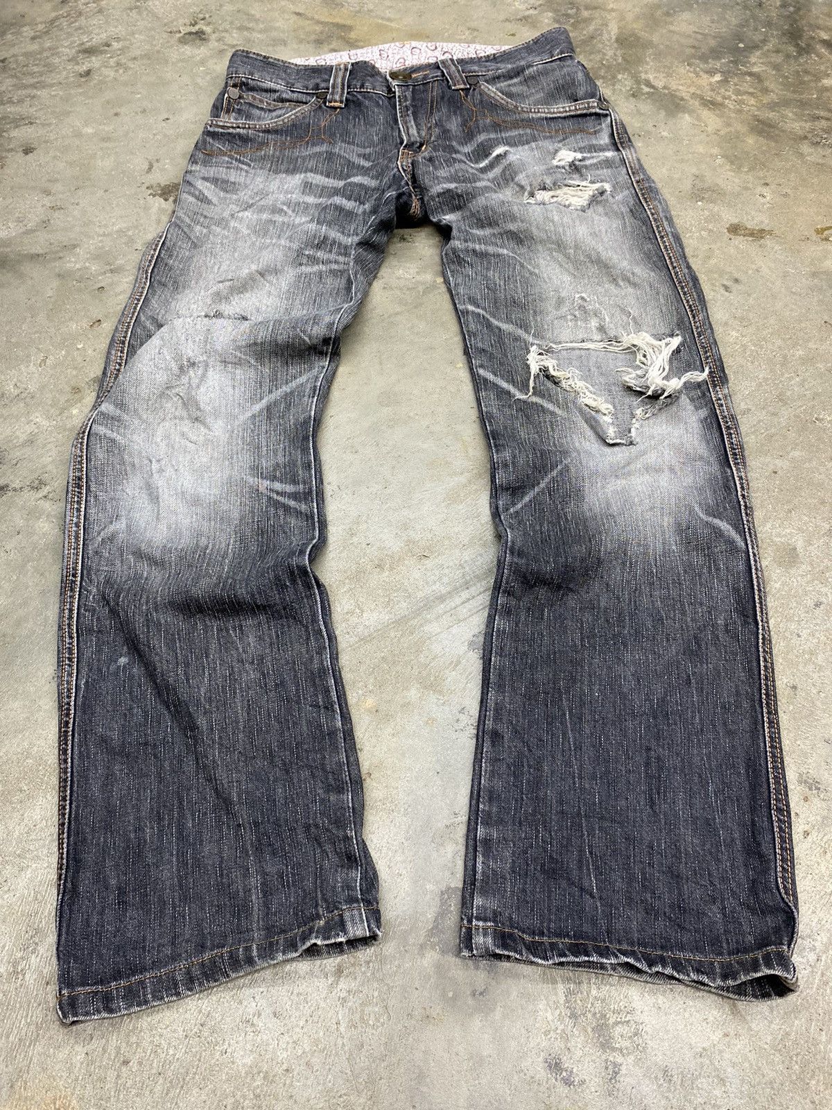 Edwin vintage edwin 503 flared distressed blue trip Size US 29 - 3 Thumbnail