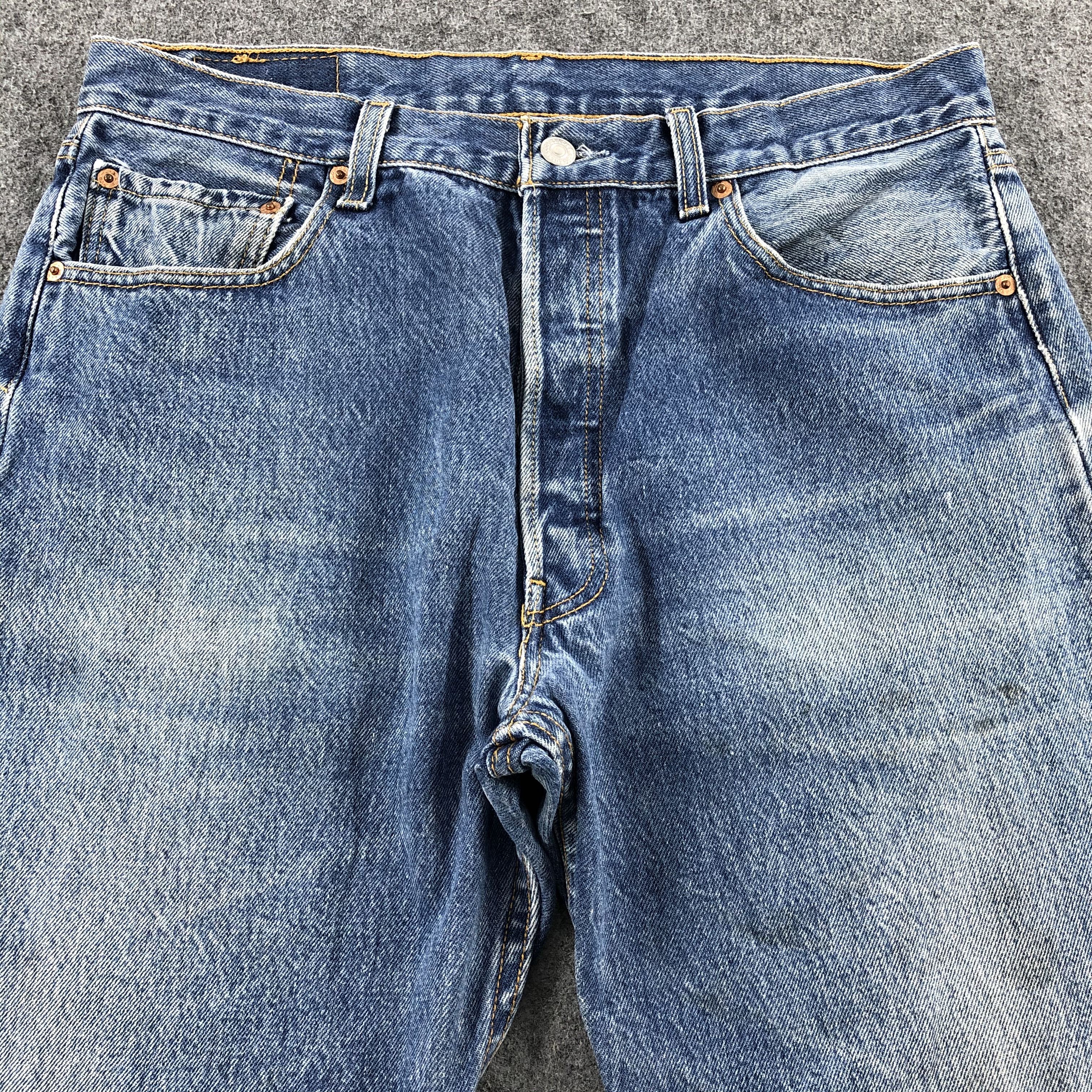 Levi's 90s Vintage Blue Wash Levis 501 Jeans-JM1738 Size US 33 - 3 Thumbnail