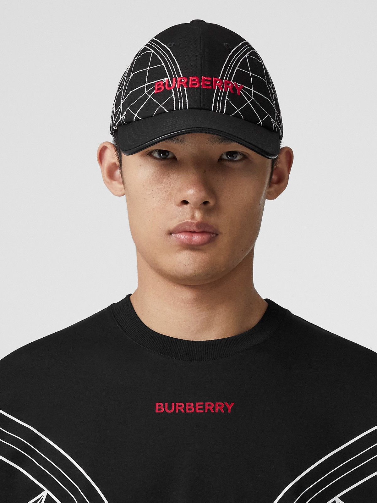 Burberry Burberry Embroidered Star Cotton Gabardine Baseball Cap Size ONE SIZE - 2 Thumbnail