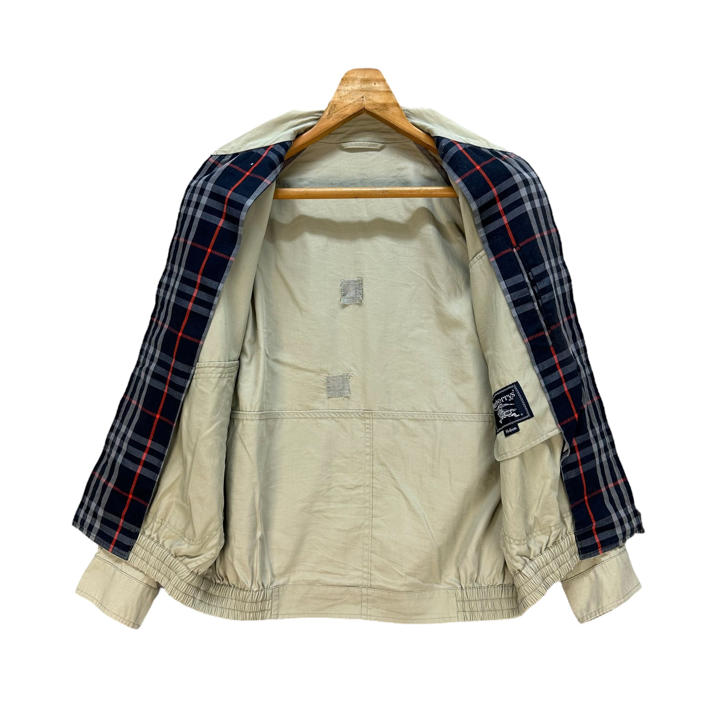 Burberry 90's BURBERRYS Embroidery Small Logo Casual Jacket #1506-A62 Size US M / EU 48-50 / 2 - 10 Thumbnail