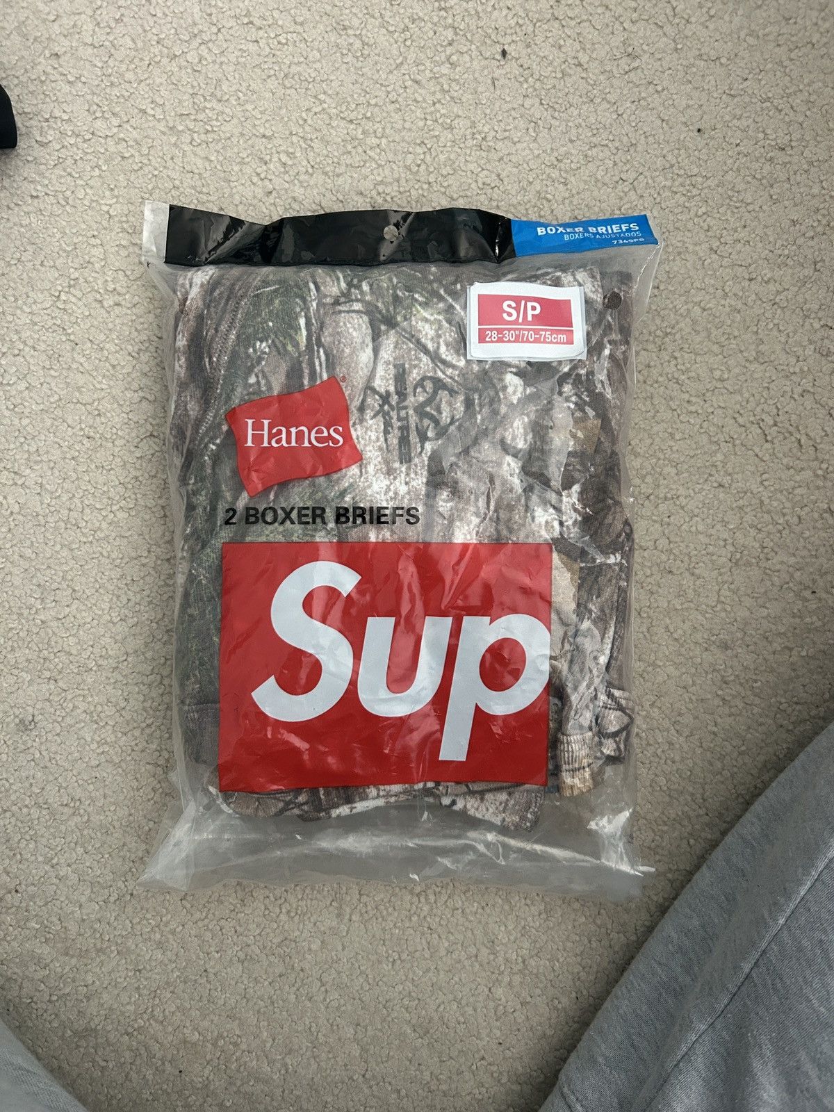 Hanes × Supreme New SupremexHanes collab cotton Size 30 - 1 Thumbnail