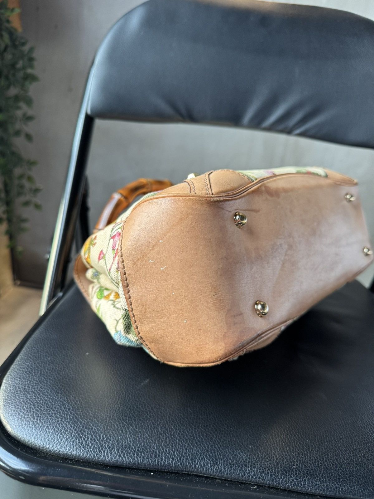 Gucci Gucci Bamboo Flora Nailhead Canvas Handbag Multiple colors Size ONE SIZE - 9 Thumbnail