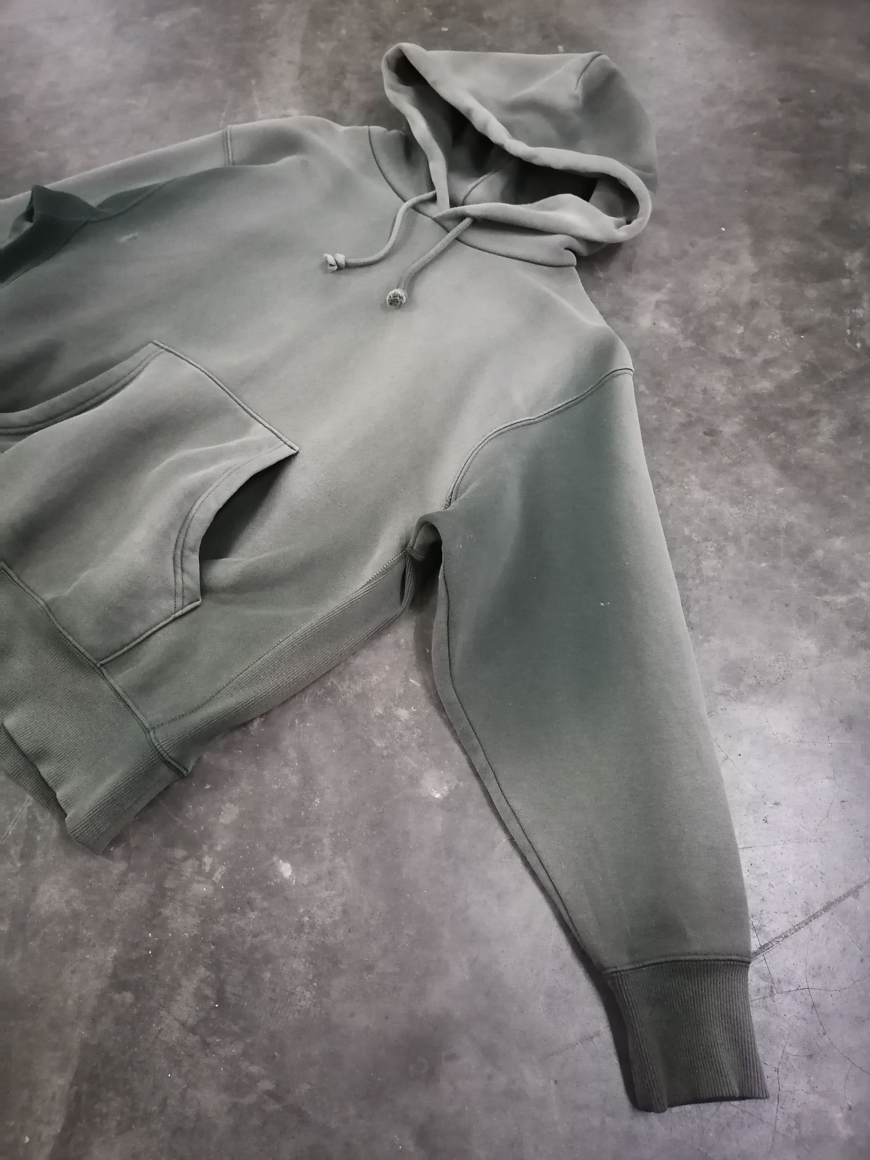 Japanese Brand Trashed Faded GU Reverse Weave Hoodies Size US L / EU 52-54 / 3 - 2 Thumbnail