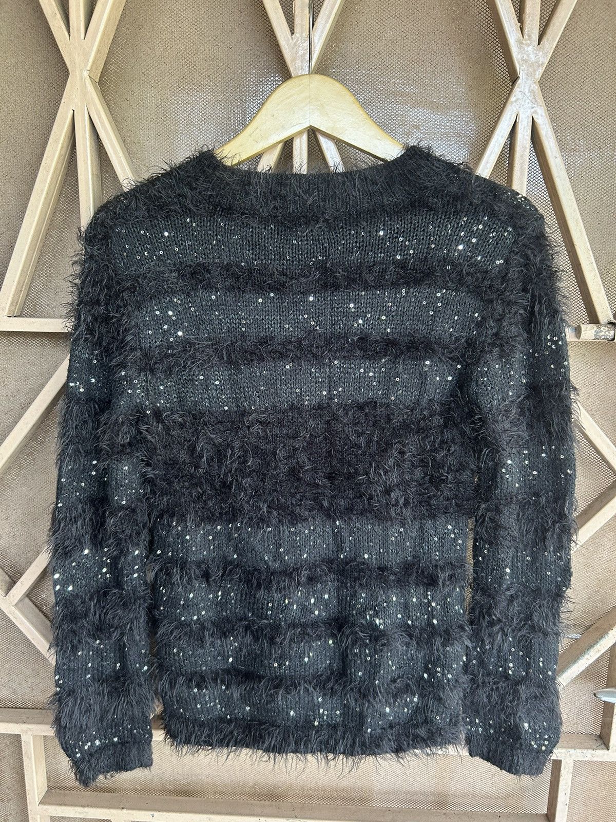 Japanese Brand 💸BINDINGOFFER💸Antigiano fuzzy mohair knit style kurtcobain Size US M / EU 48-50 / 2 - 8 Thumbnail