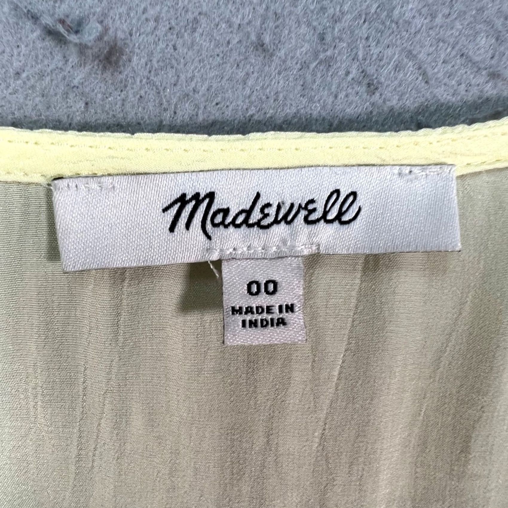 Madewell Madewell Blouse Shirt V-Neck Long Sleeve Yellow 00 Womens Size XXS / US 00 / IT 34 - 3 Thumbnail