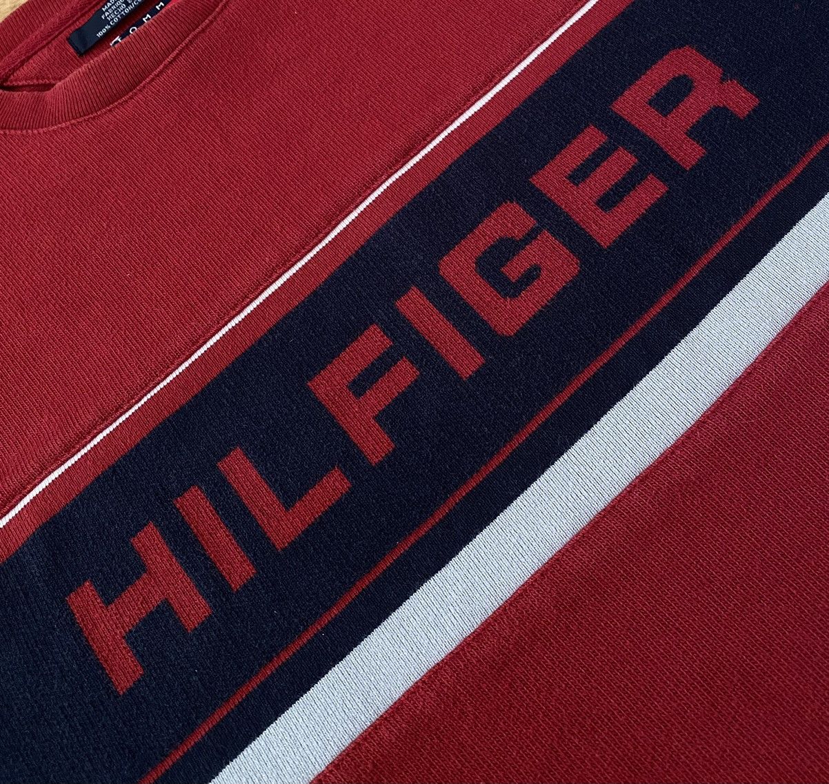 Tommy Hilfiger Tommy Hilfiger Big Logo x Vintage Size US M / EU 48-50 / 2 - 3 Thumbnail