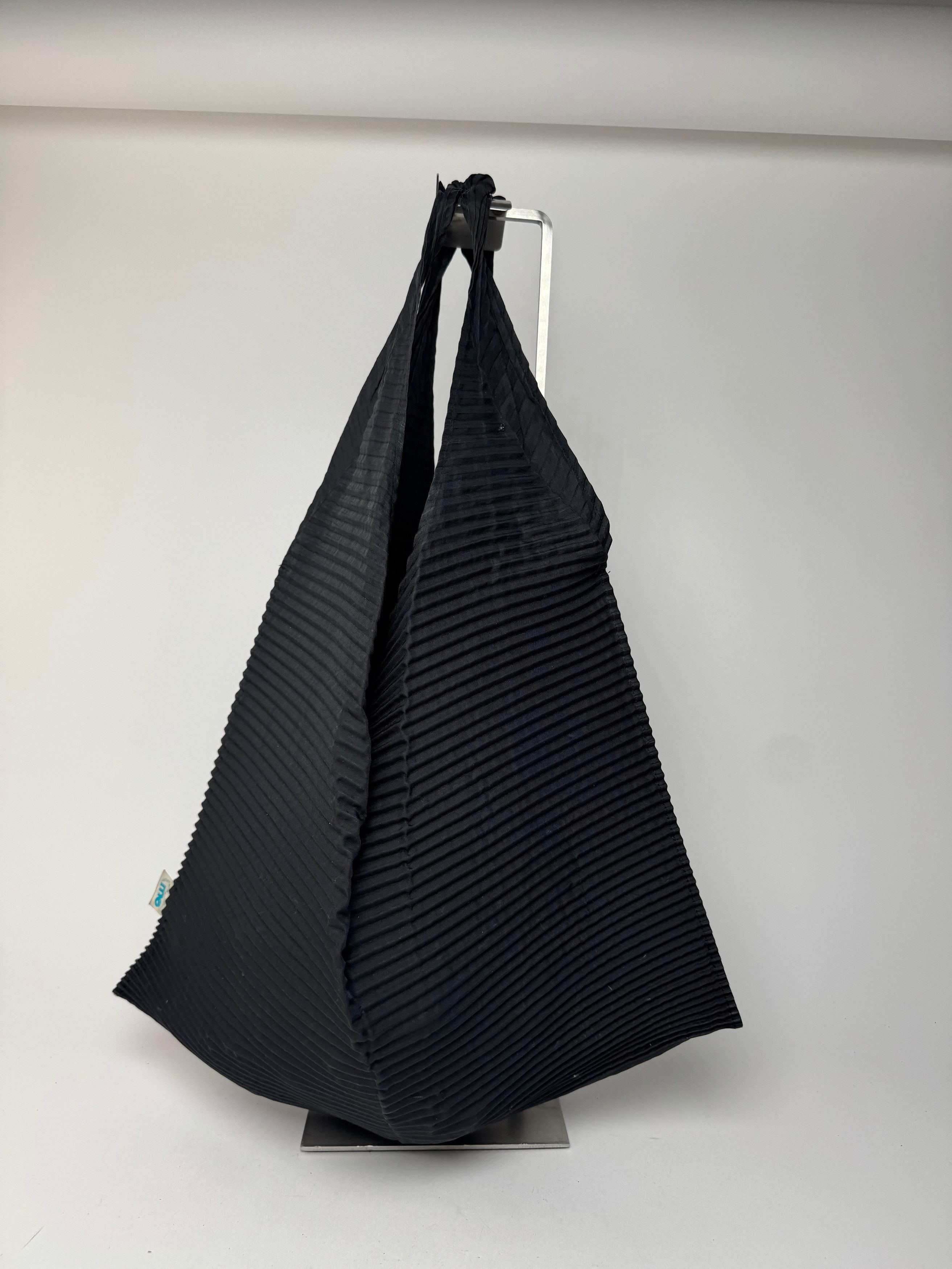 Issey Miyake Vintage Plissee Handbag black Size ONE SIZE - 1 Thumbnail