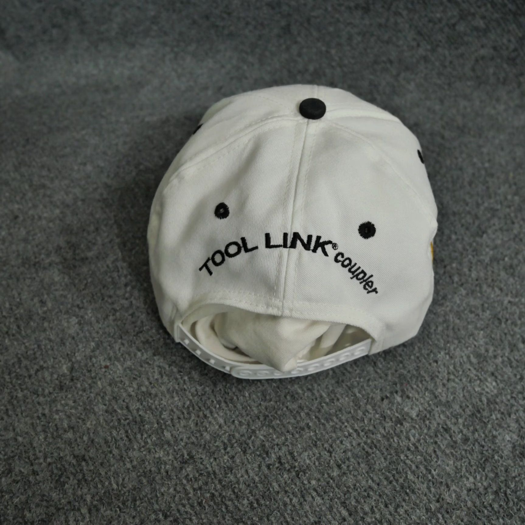Industrie VINTAGE Construction Hat Adult White Black Gilmore Industries 90s Snapback White solid Adjustable Mens Hat Size ONE SIZE - 5 Thumbnail