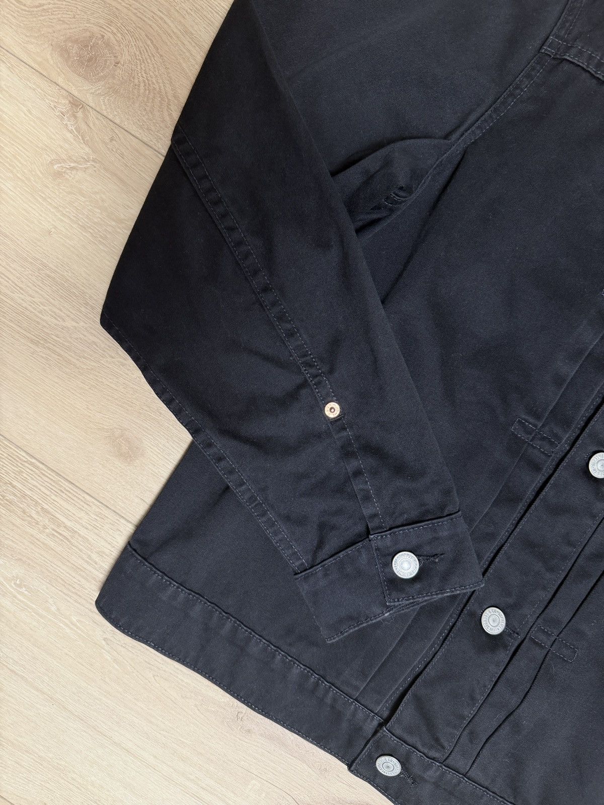 Levi's × Supreme Jacket Levi’s x Supreme Type 1 trucker black size M Size US M / EU 48-50 / 2 - 8 Thumbnail