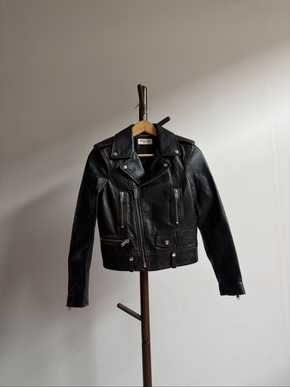 Saint Laurent Paris Saint Laurent Cat Patch Leather Jacket Size 36 Size XS / US 0-2 / IT 36-38 - 1 Thumbnail