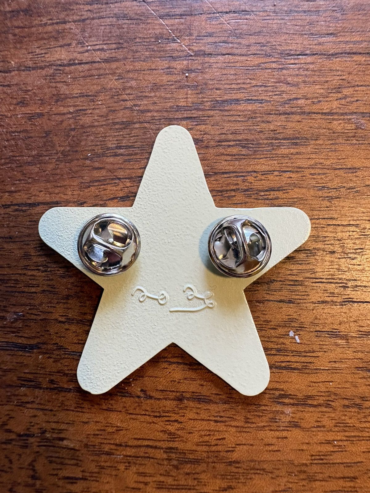 Asspizza Asspizza Star Pin Maroon Size ONE SIZE - 2 Thumbnail