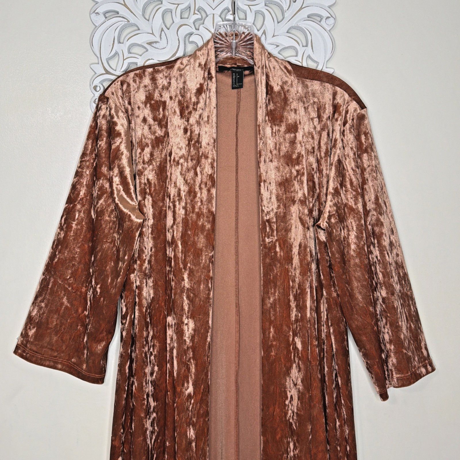 Forever 21 FOREVER 21 size S Crushed Velvet Long CARDI Coatigan Duster Size S / US 4 / IT 40 - 3 Thumbnail