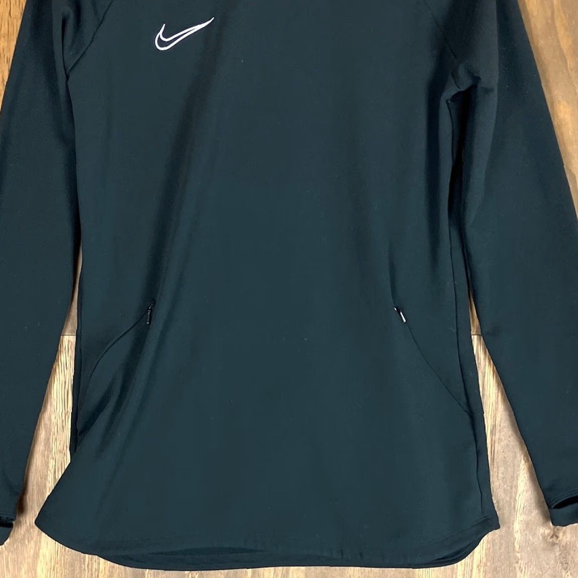 Nike Nike Womens Hoodie Black Dri Fit Slim Fit Hooded Pullover Medium Size M / US 6-8 / IT 42-44 - 3 Thumbnail