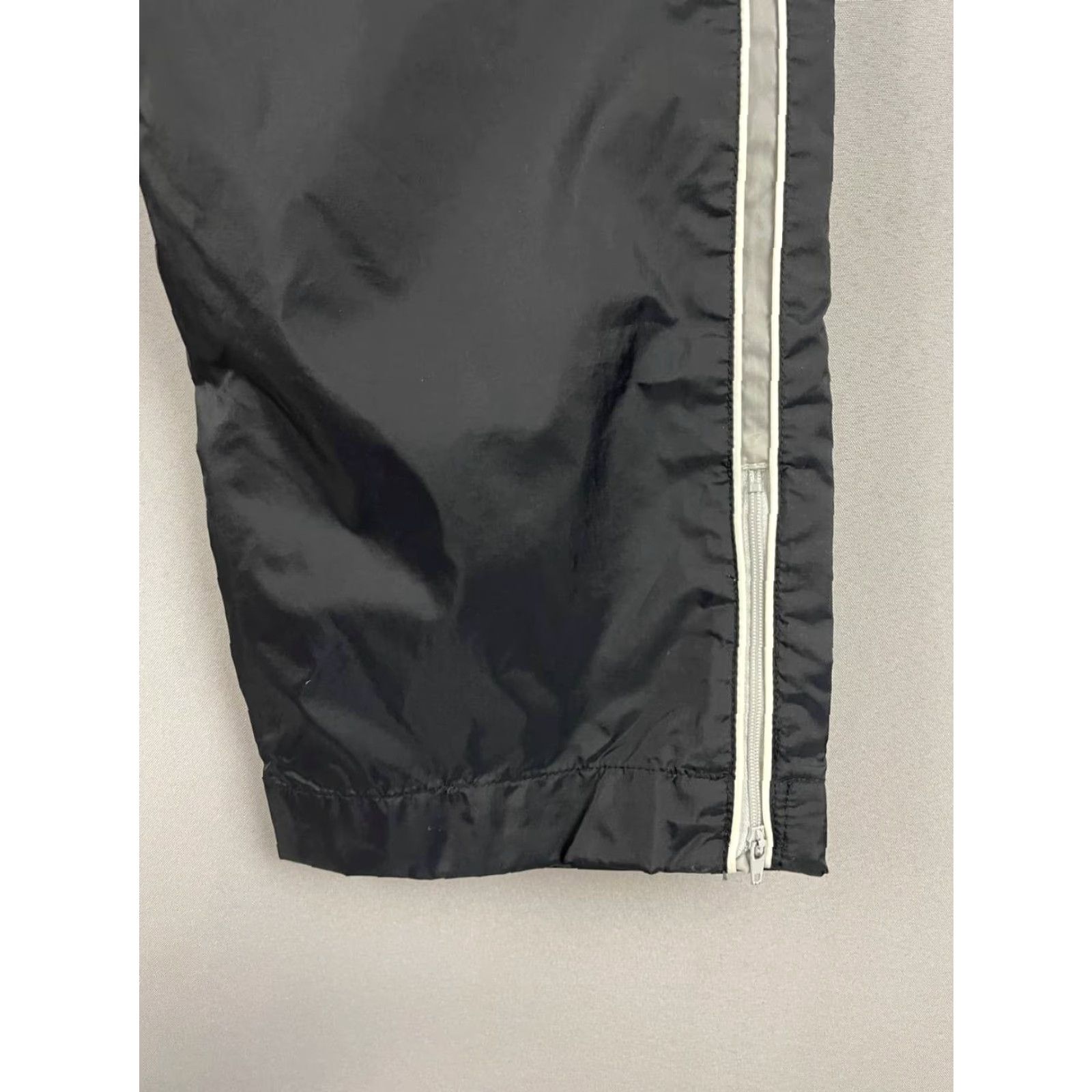 Nike Nike Mens Track Pants L Black Polyester Elastic Waist Running Trousers Pants Size US 33 - 6 Thumbnail