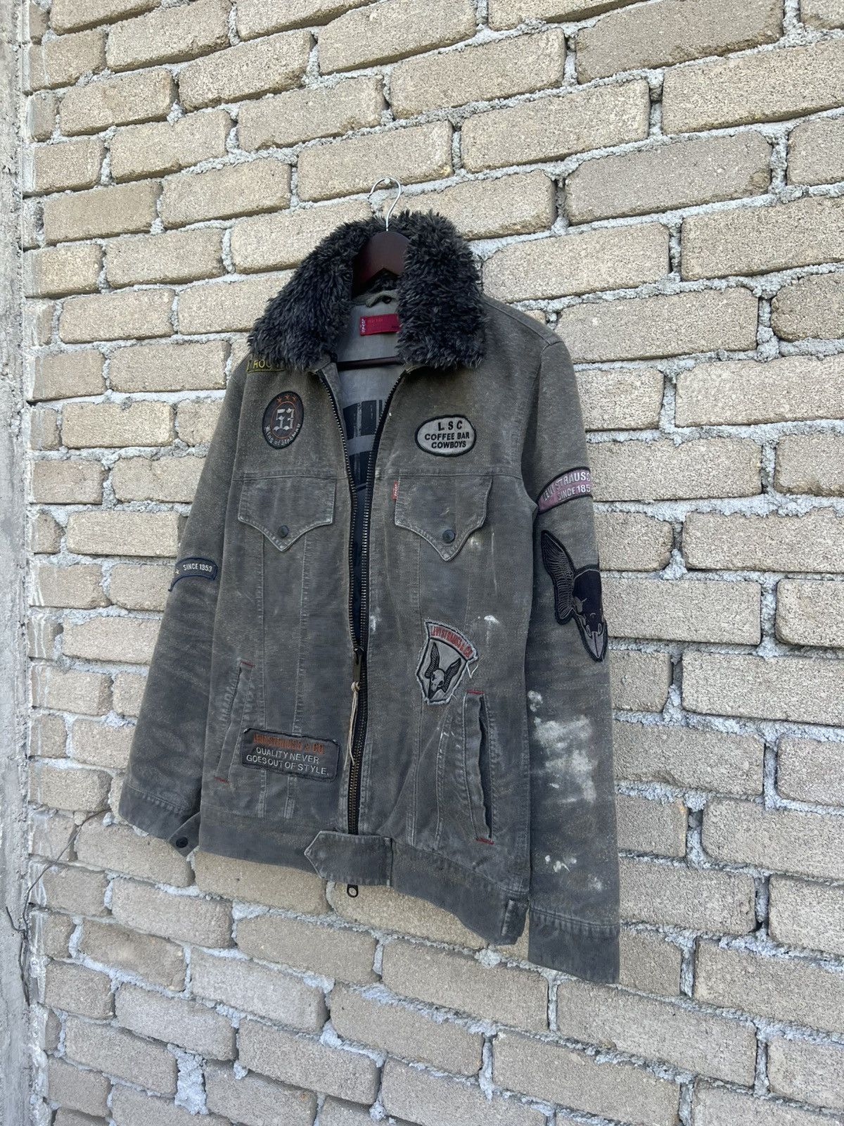 Levi's Levi's Red Tab Zipper Jacket Patches Skull Size US M / EU 48-50 / 2 - 6 Thumbnail