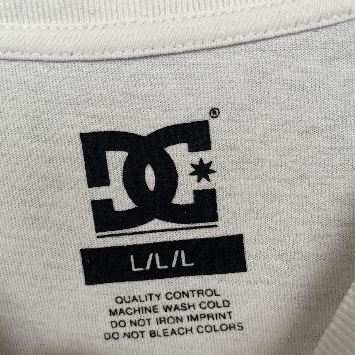 DC Vintage Y2K DC Skateboard T Shirt Size US XL / EU 56 / 4 - 6 Thumbnail