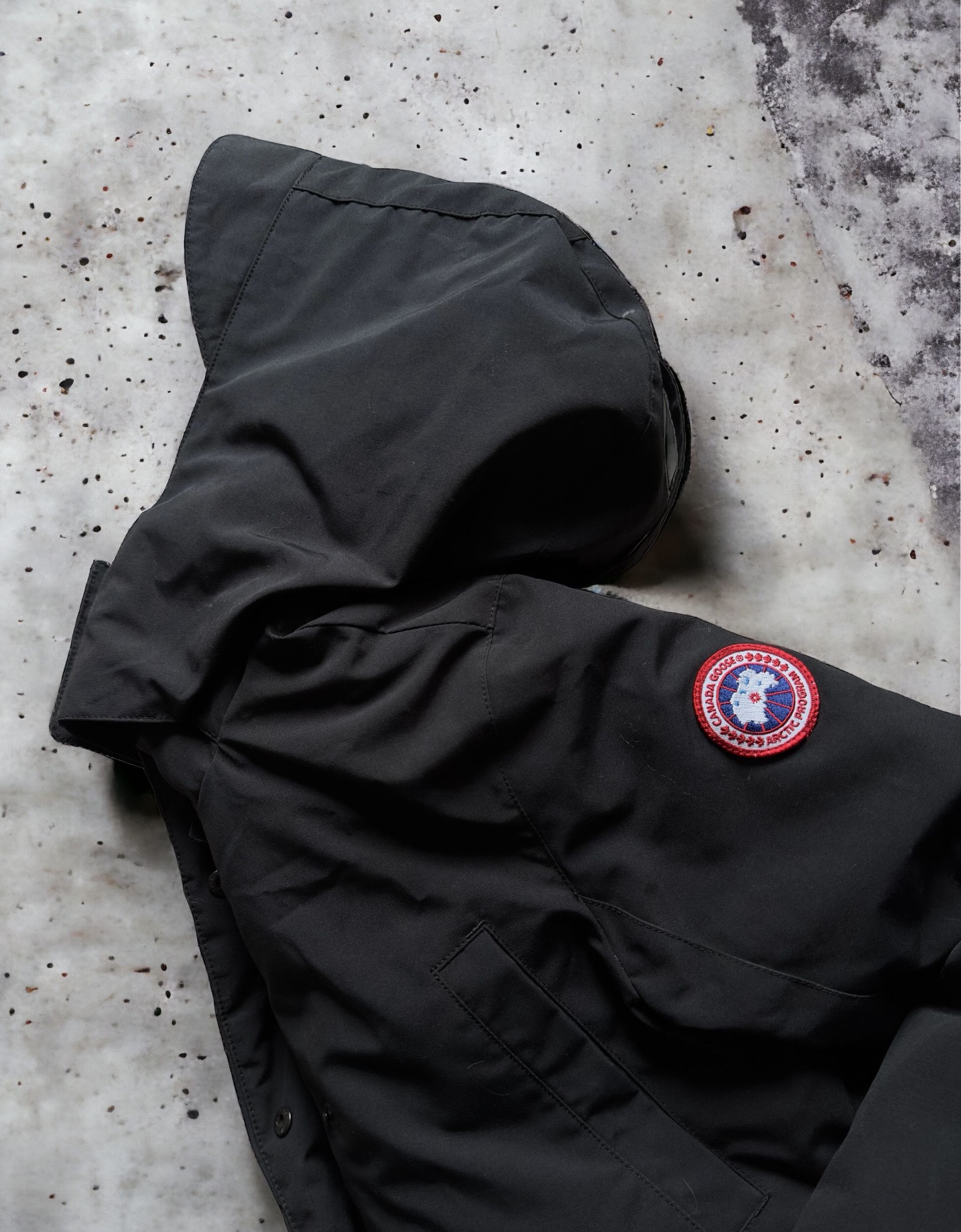 Canada Goose Canada Goose Womens Blakely Down Parka Jacket Black Size S Size S / US 4 / IT 40 - 1 Thumbnail