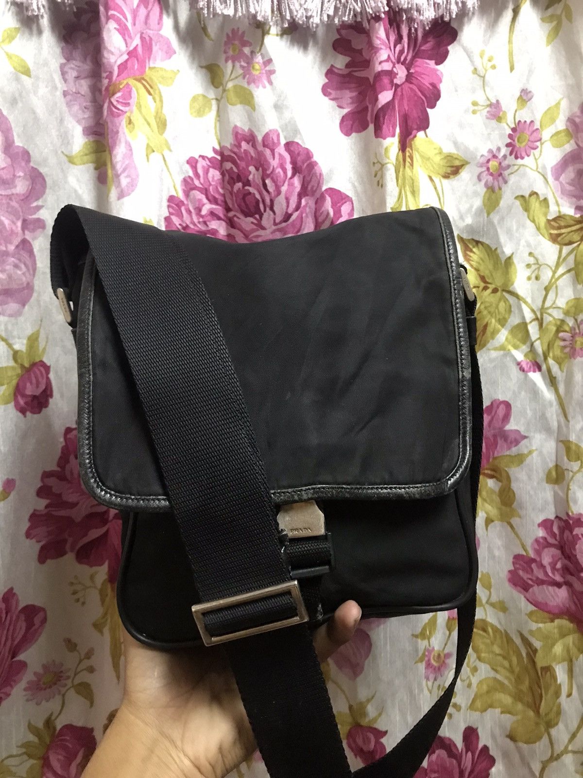 Prada Authentic Prada Black Shoulder Size ONE SIZE - 2 Thumbnail