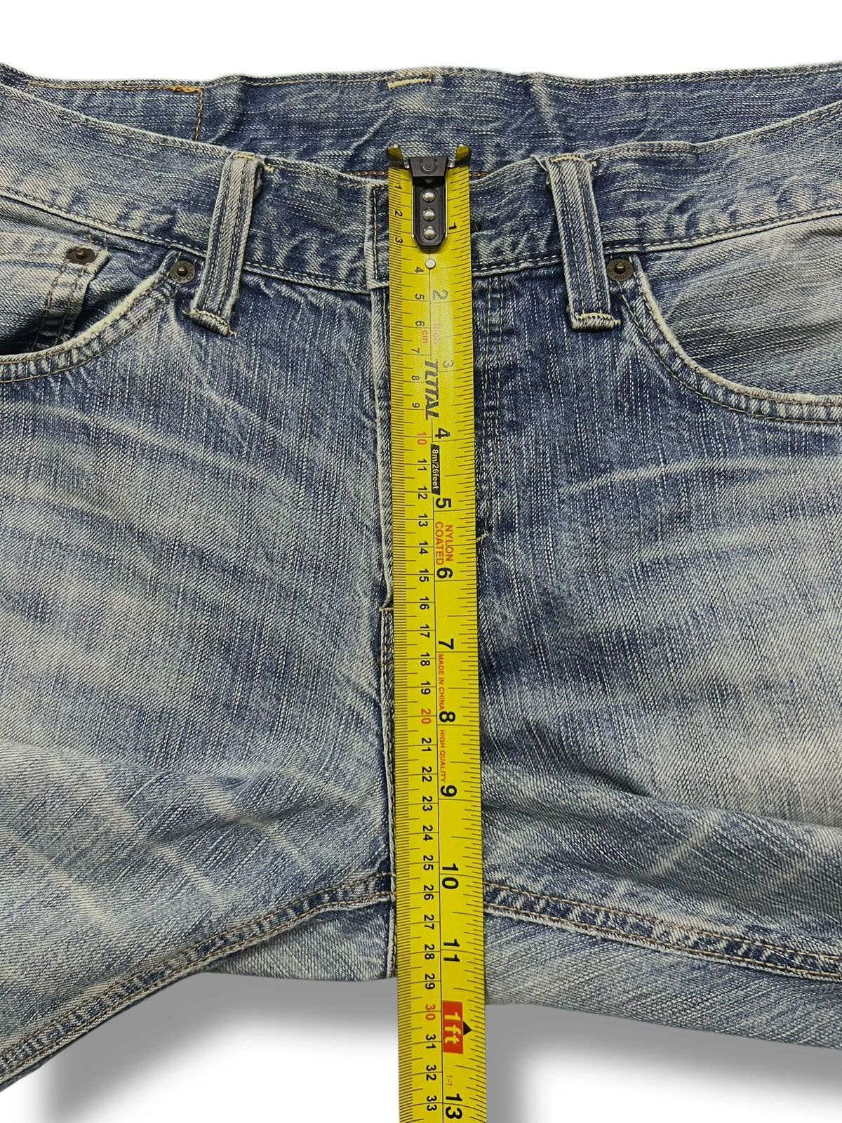 Edwin Vintage Edwin 502 RV - Faded Light Blue Wash, Distressed Size US 35 - 16 Thumbnail
