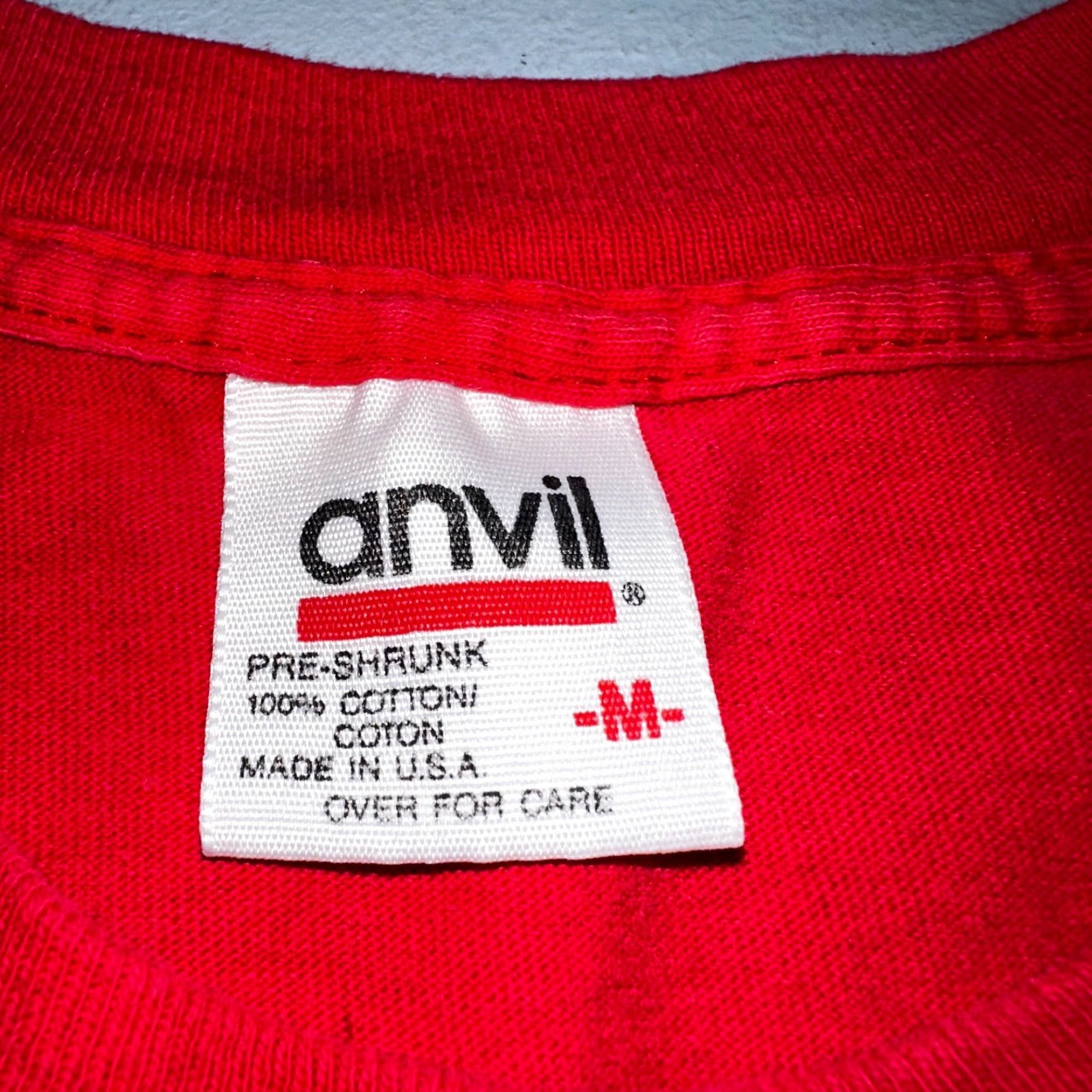 Anvil VINTAGE Anvil T-Shirt USA Red Long Sleeve Crew Neck Car Graphic 90s Size US M / EU 48-50 / 2 - 3 Thumbnail