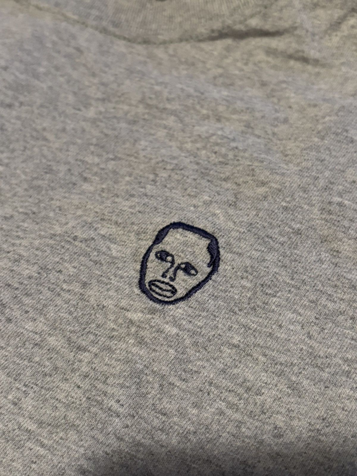 Earl Sweatshirt Earl Sweatshirt Zumiez(?) Embroidered Face T Shirt - Gray LG Size US L / EU 52-54 / 3 - 2 Thumbnail