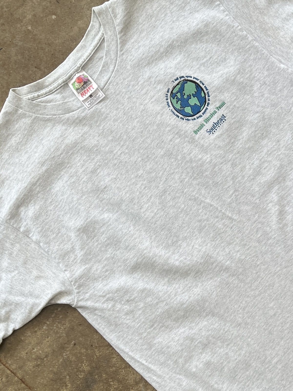 Vintage Vintage God Jesus Religious Earth Bible Nature Tee Large Size US L / EU 52-54 / 3 - 4 Thumbnail