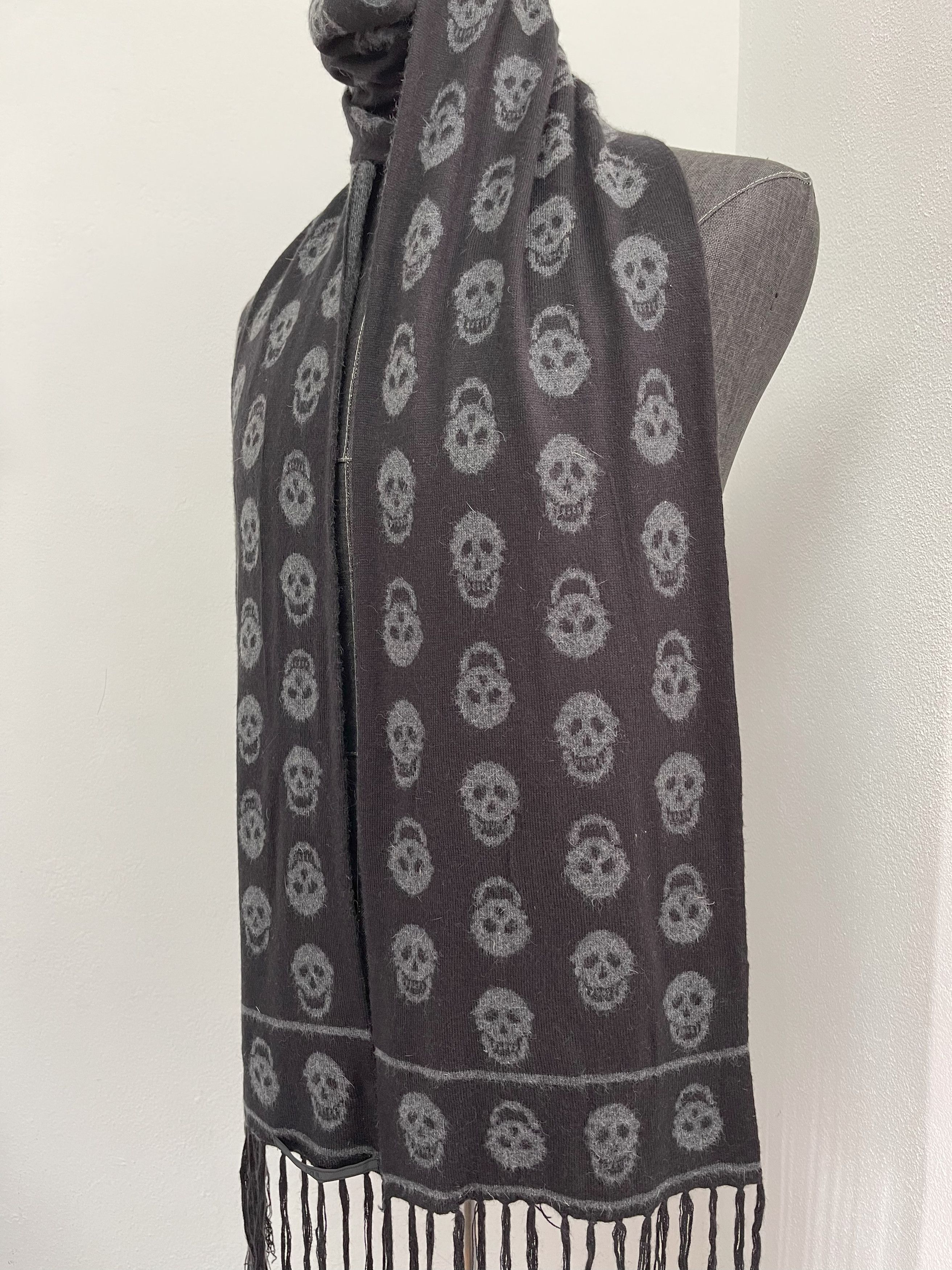 Vintage Vintage AZUL Skull Scarf / Muffler - 6024 Size ONE SIZE - 4 Thumbnail