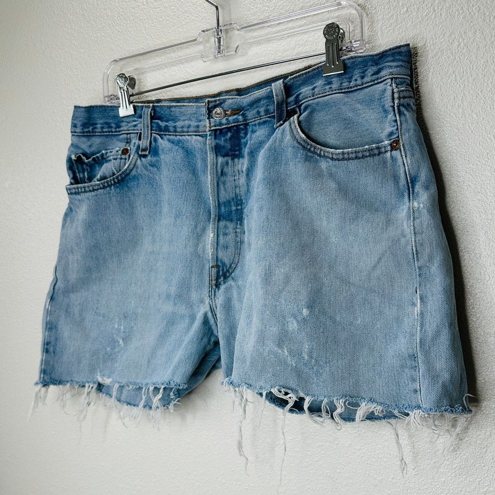 Levi's Levis 501 Light Blue Wash Button Fly Refurbished Shorts 36 Size 36" / US 14 / IT 50 - 2 Thumbnail