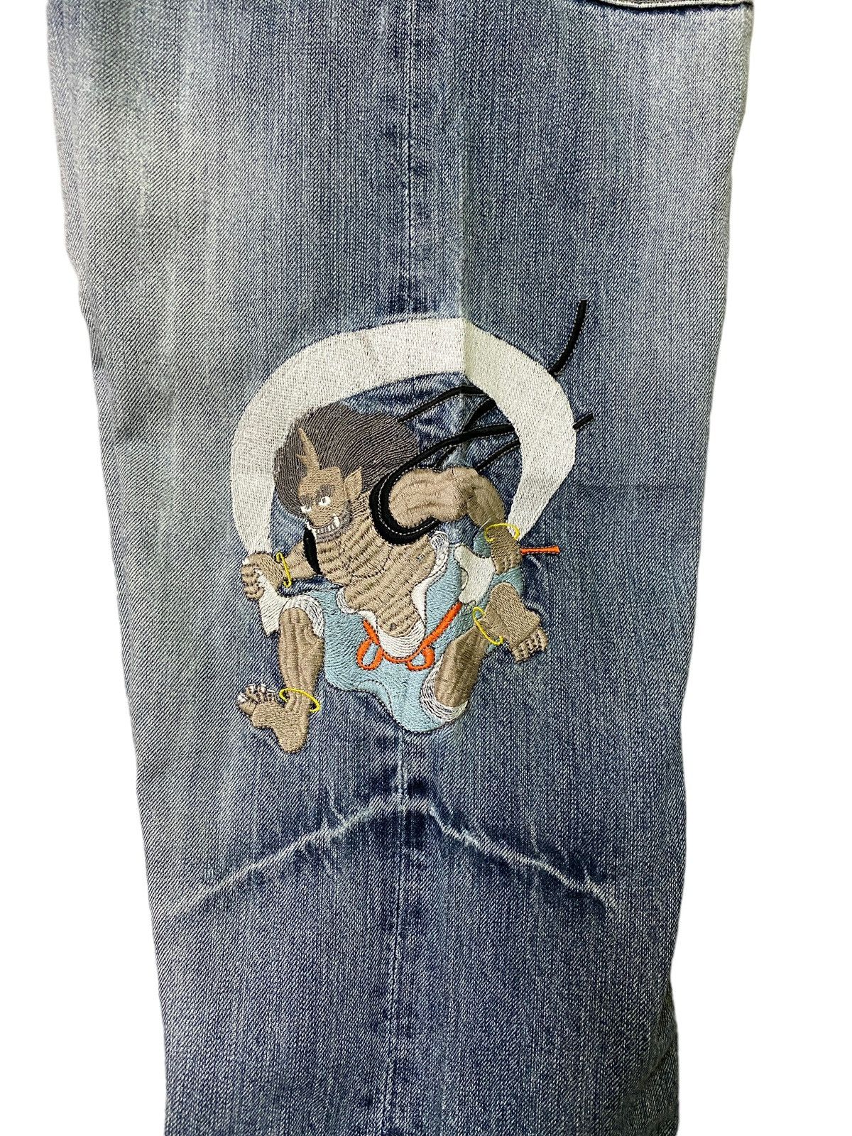 Japanese Brand × Vintage VINTAGE JAPAN DEVILS EMBROIDERED RARE DENIM JEANS Size US 27 - 15 Thumbnail
